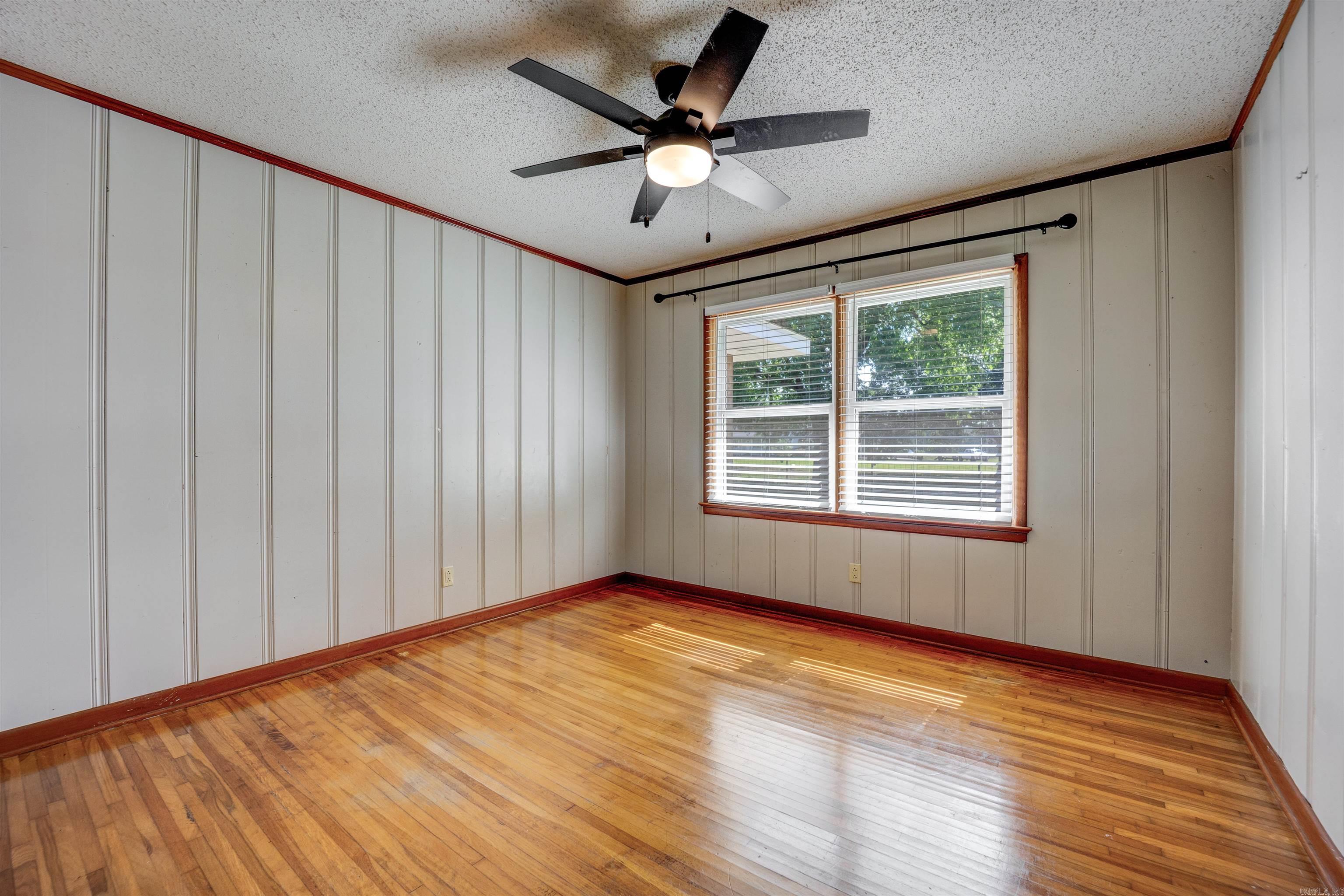 19025 Highway 41 Property Photo 21