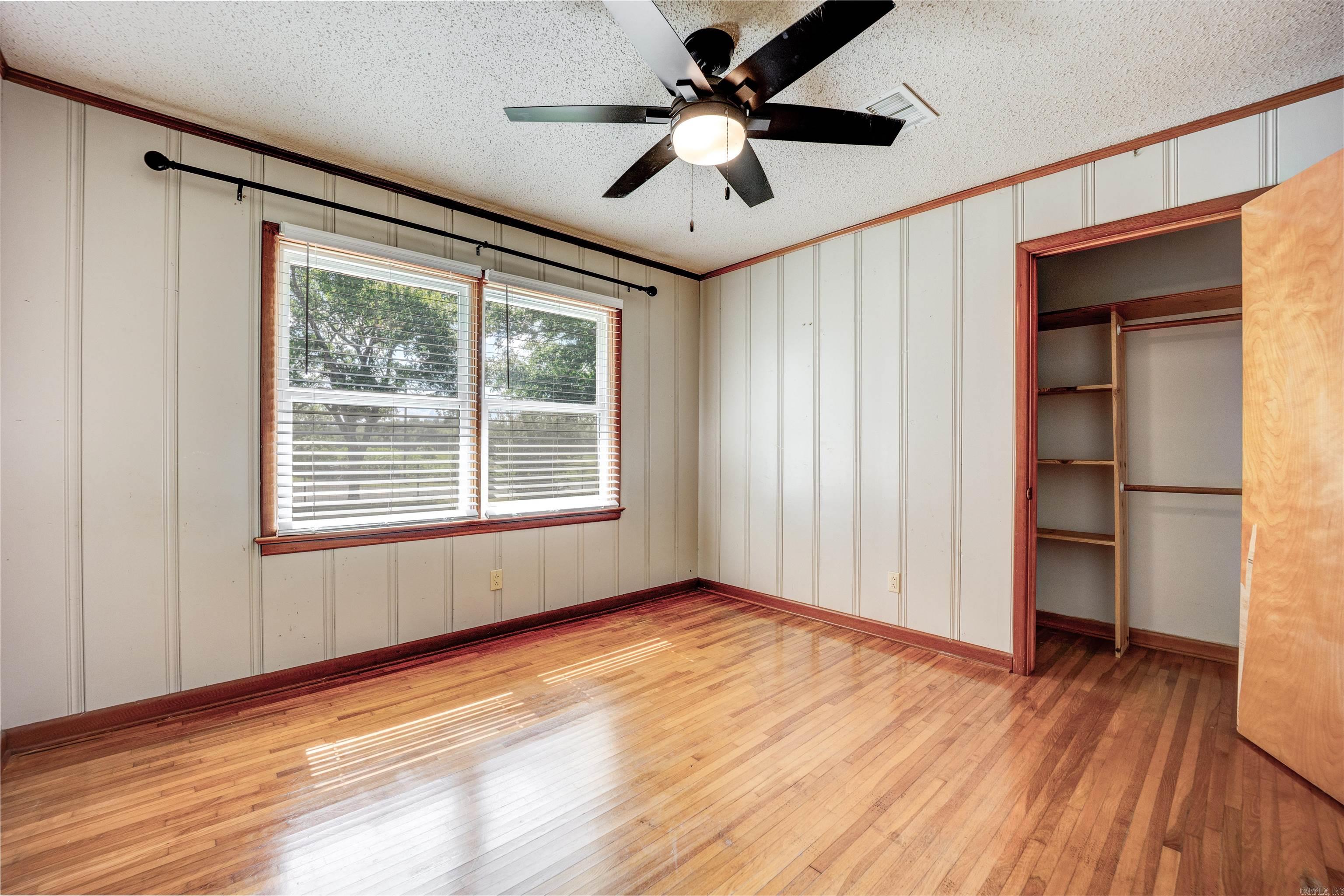 19025 Highway 41 Property Photo 22