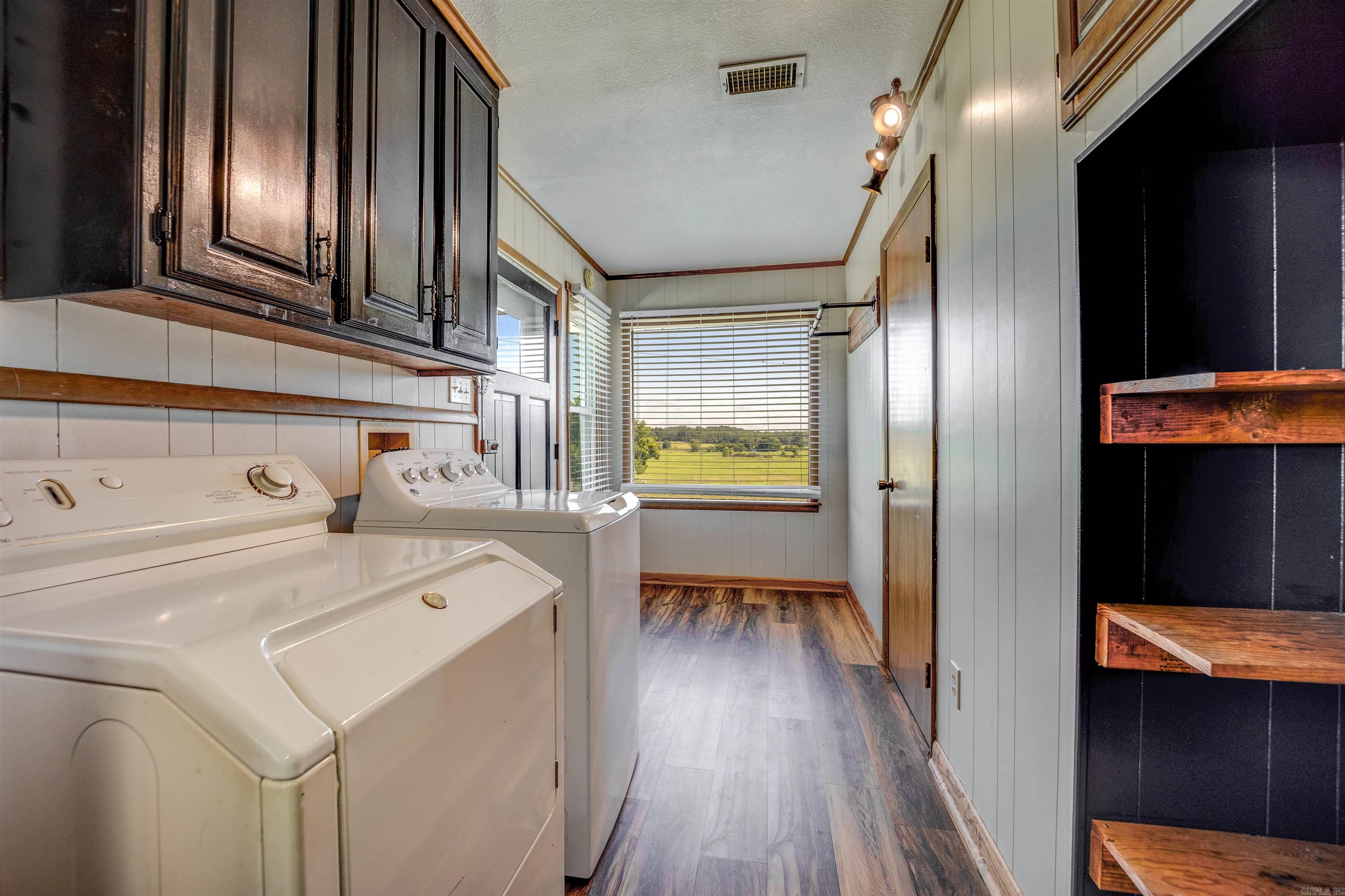 19025 Highway 41 Property Photo 26