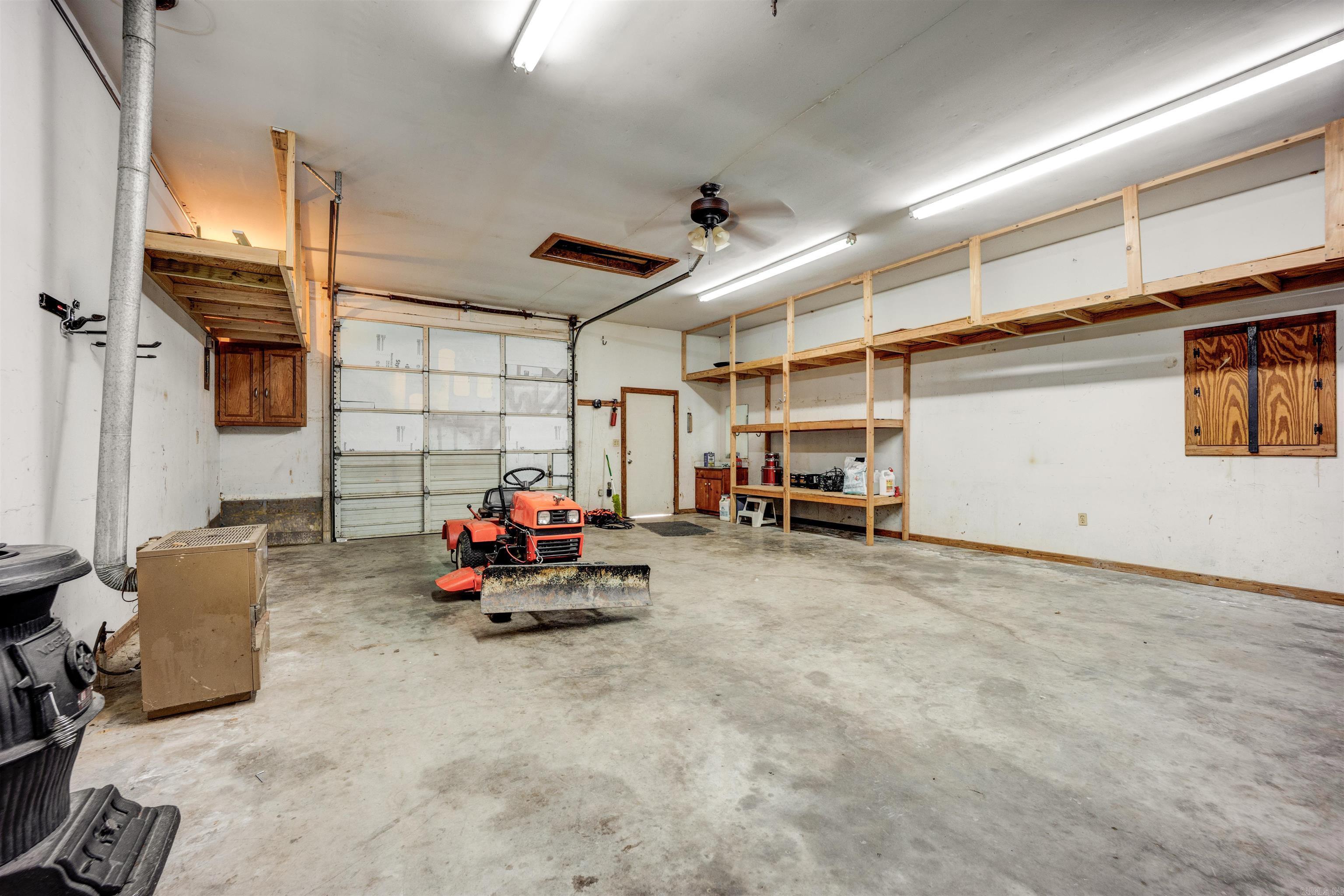 19025 Highway 41 Property Photo 31