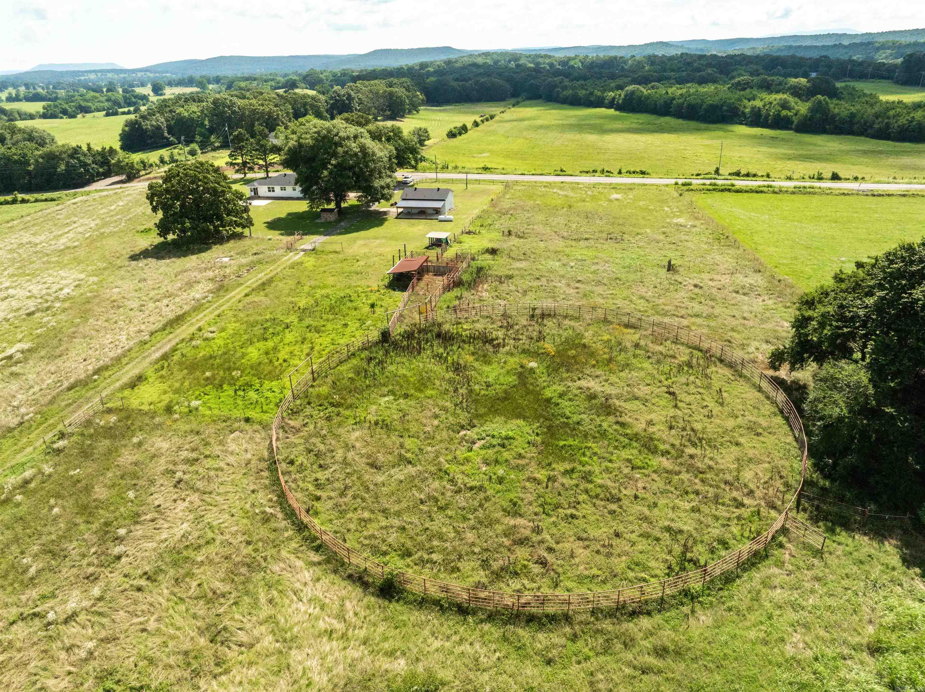 19025 Highway 41 Property Photo 32