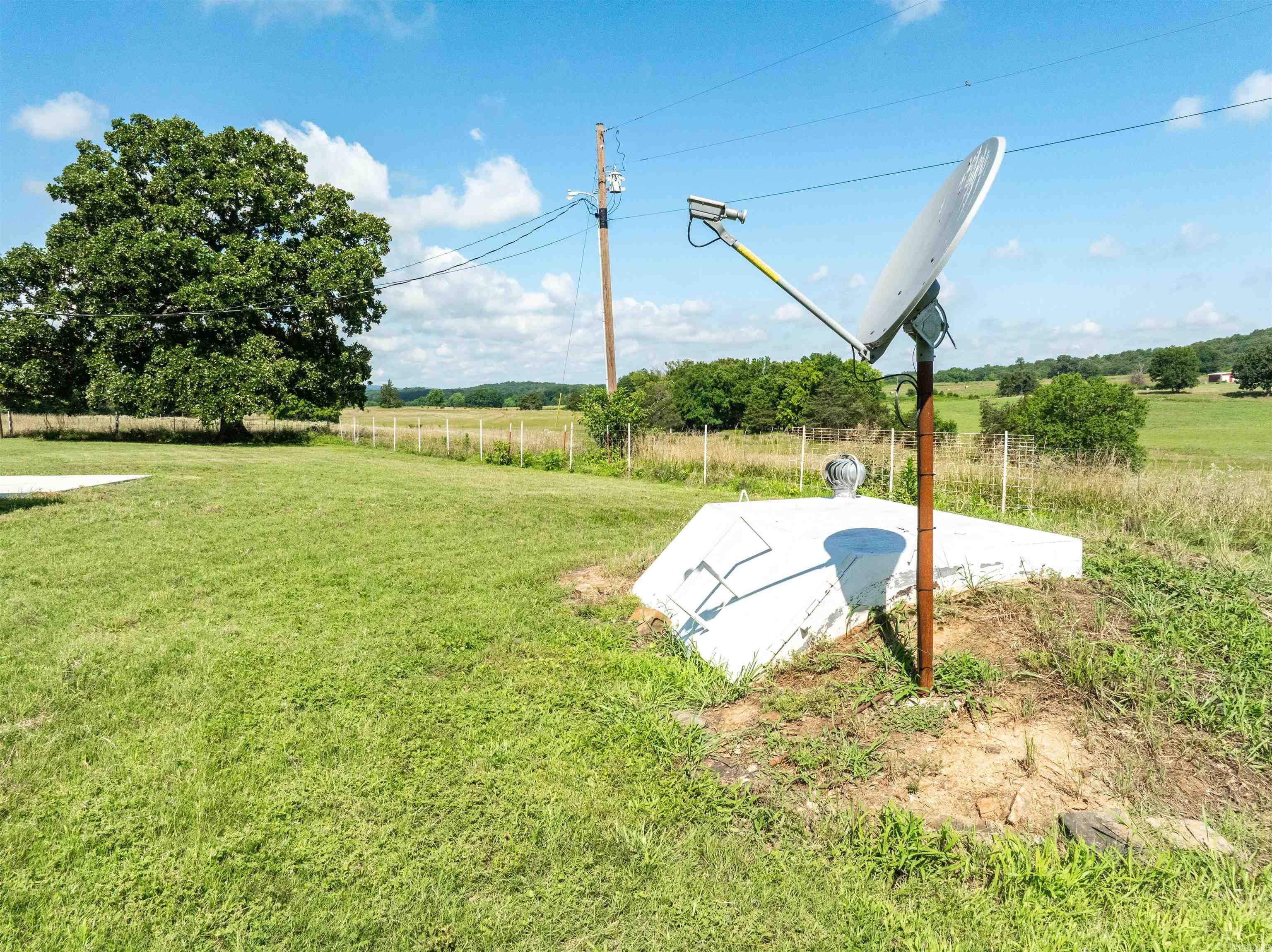 19025 Highway 41 Property Photo 40