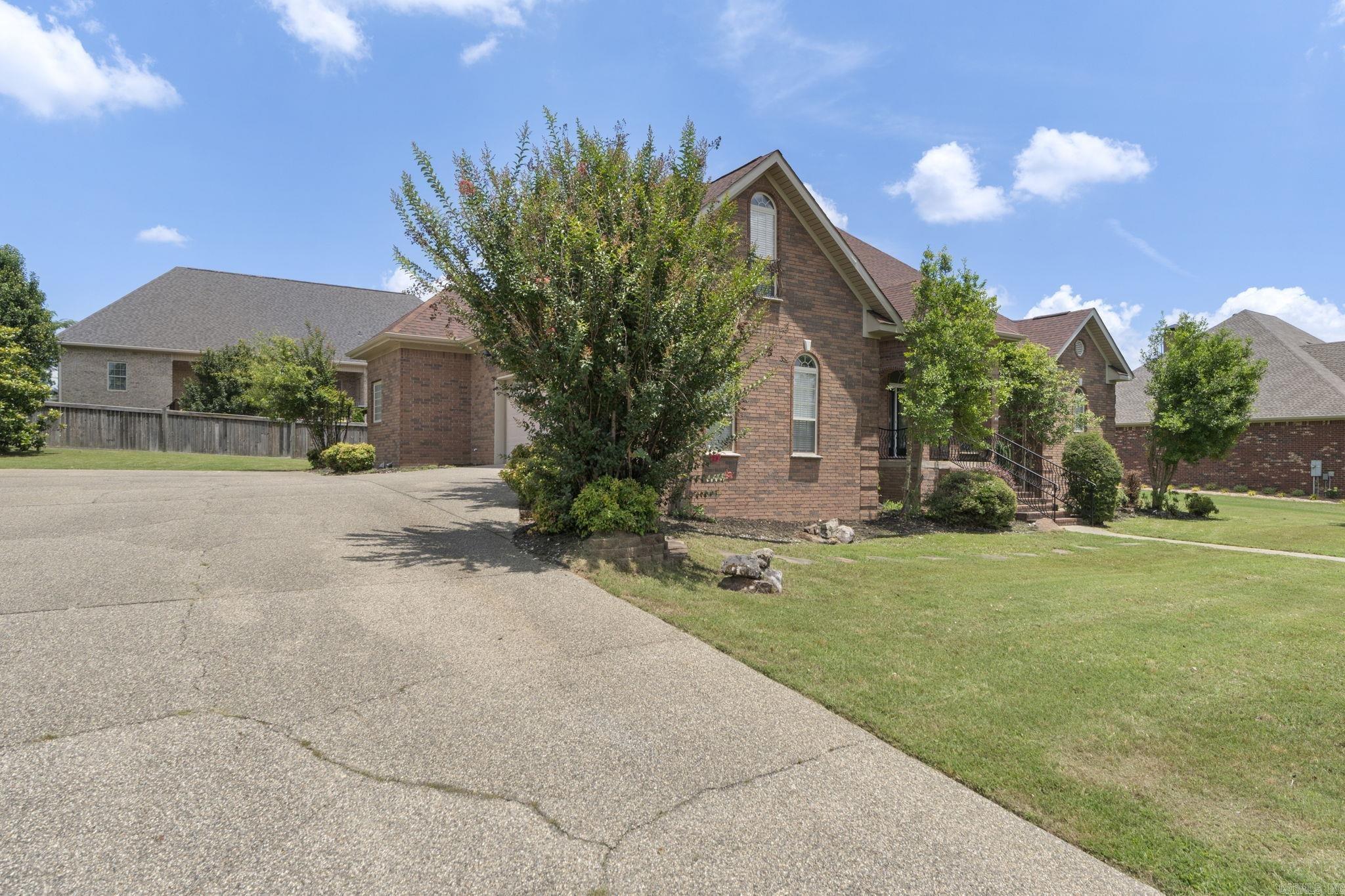 127 Moriah Way Property Photo 3
