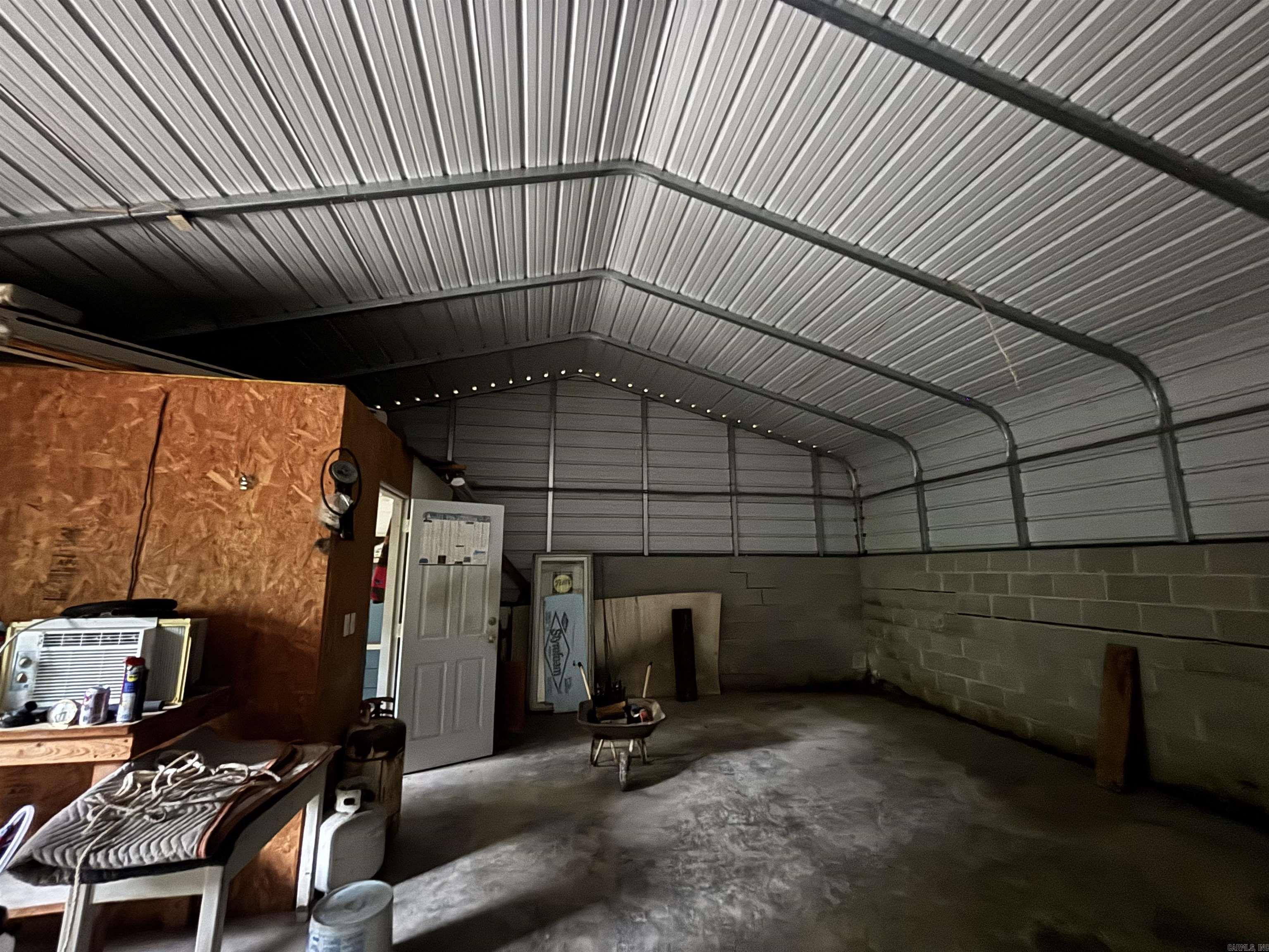 124 Bluffs Drive Property Photo 32