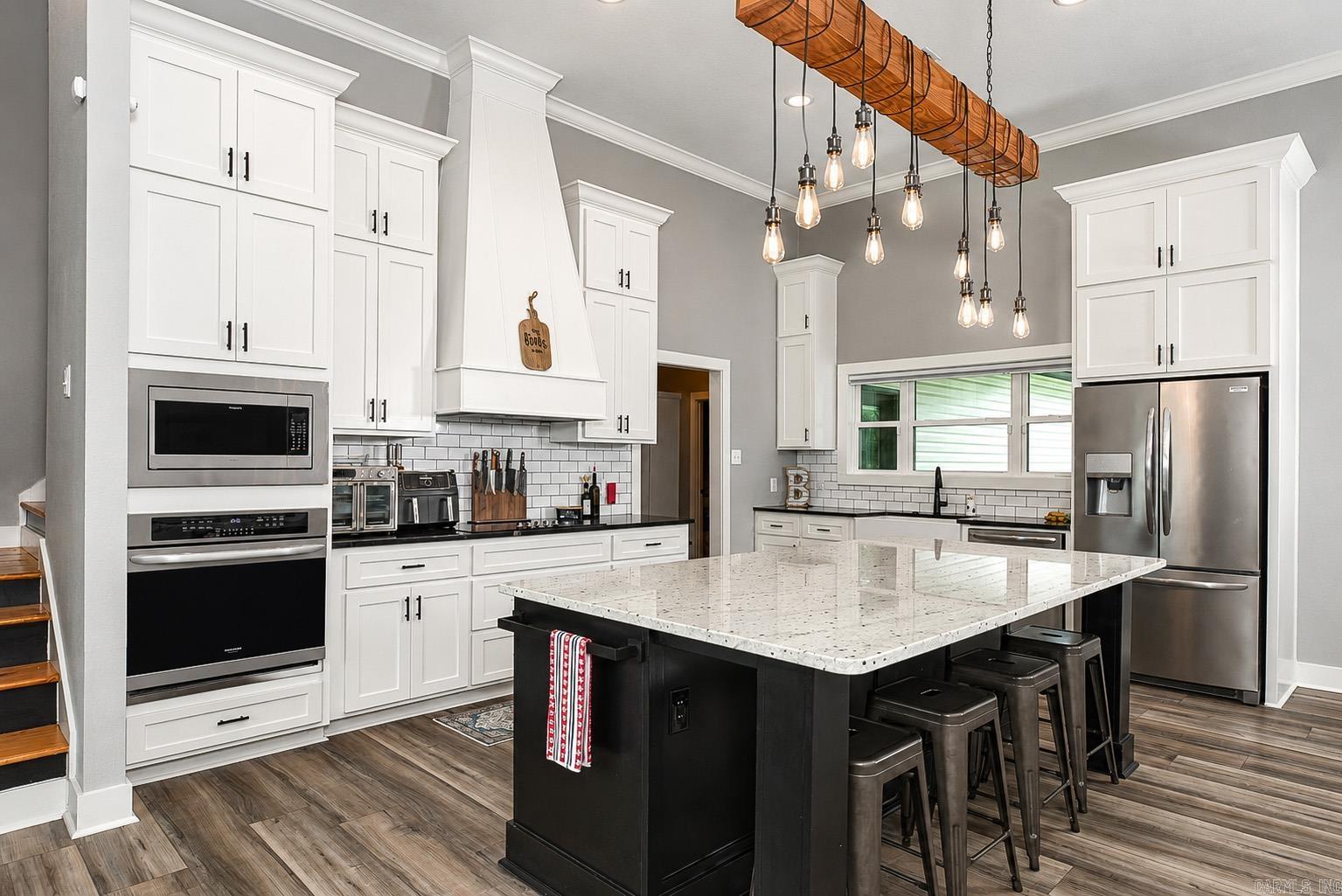 616 Ussery Property Photo 10