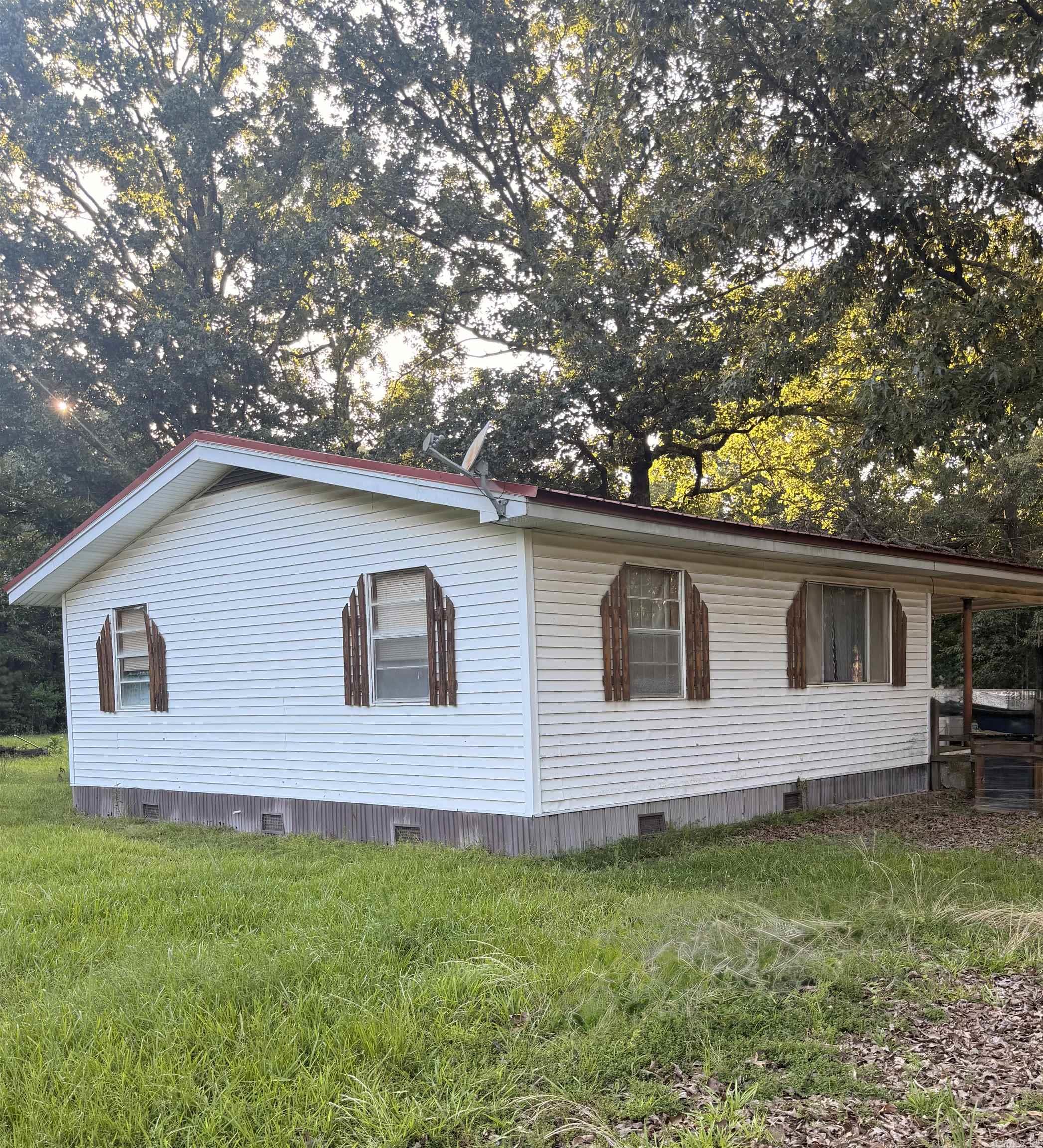90 Red Oak Road Property Photo 2