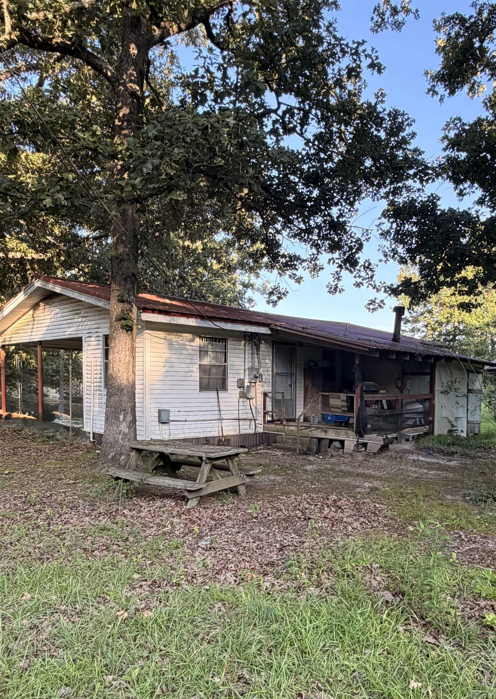 90 Red Oak Road Property Photo 4