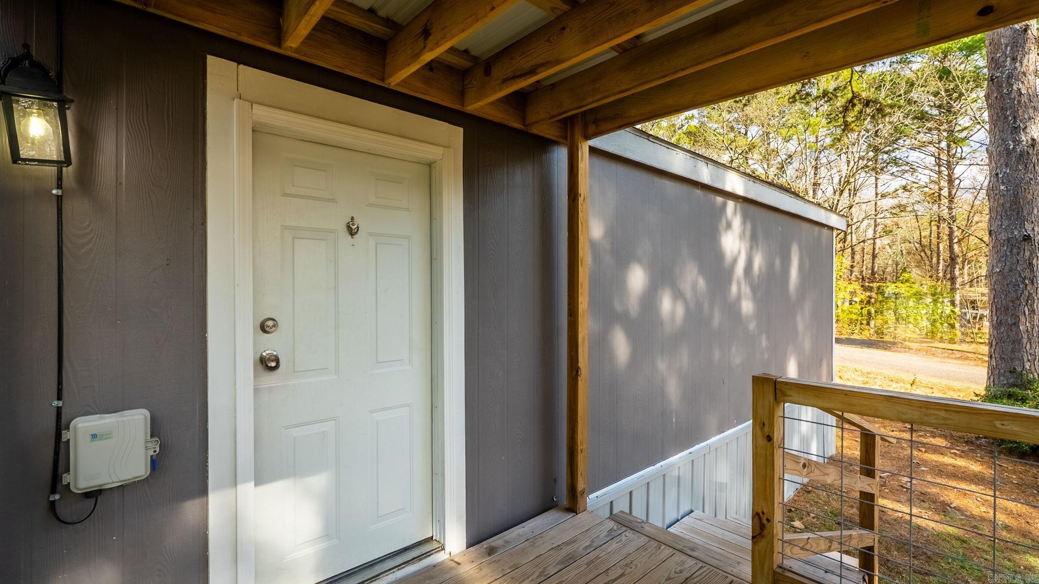 118 Chalet Circle Property Photo 6