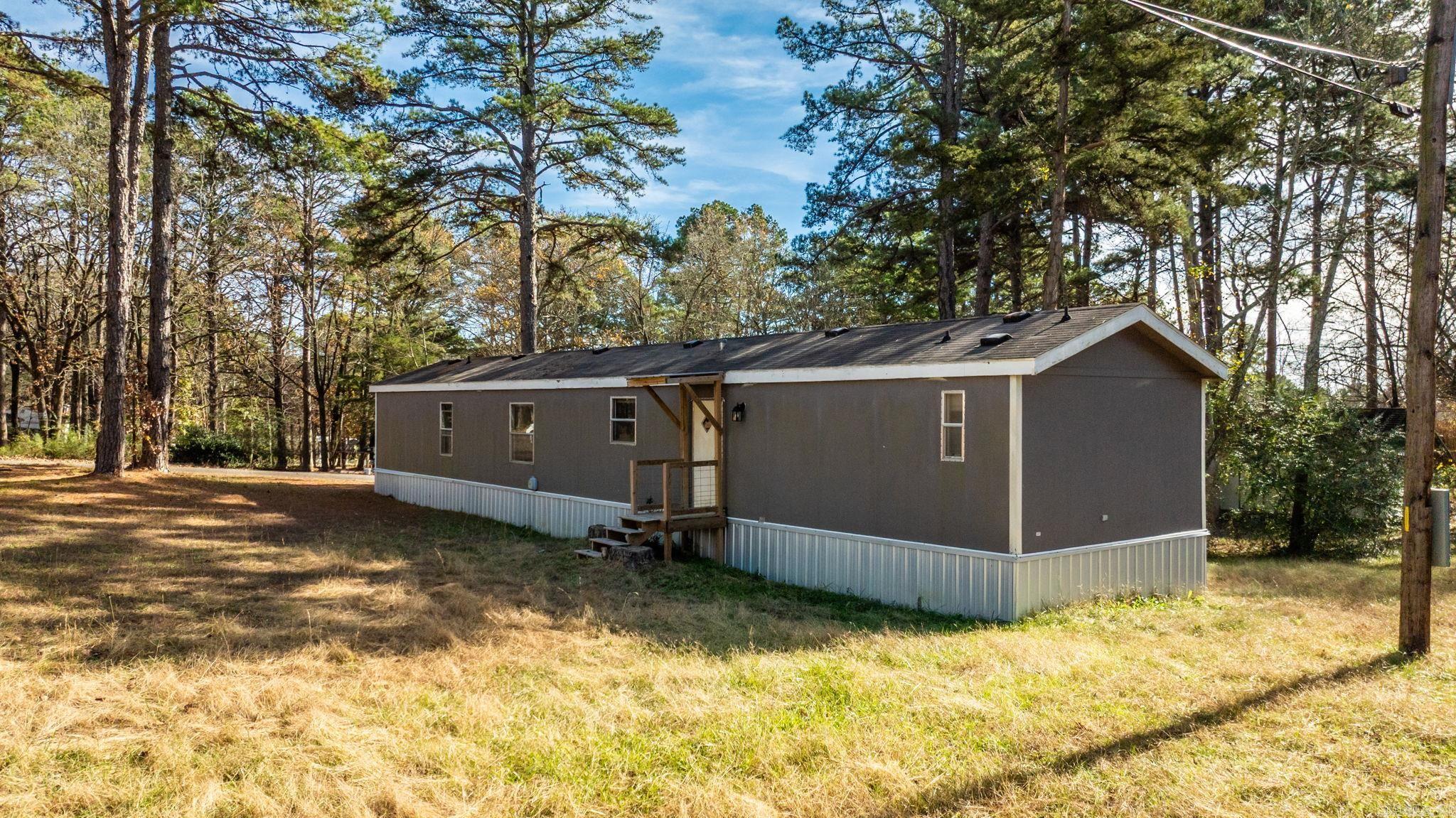 118 Chalet Circle Property Photo 32