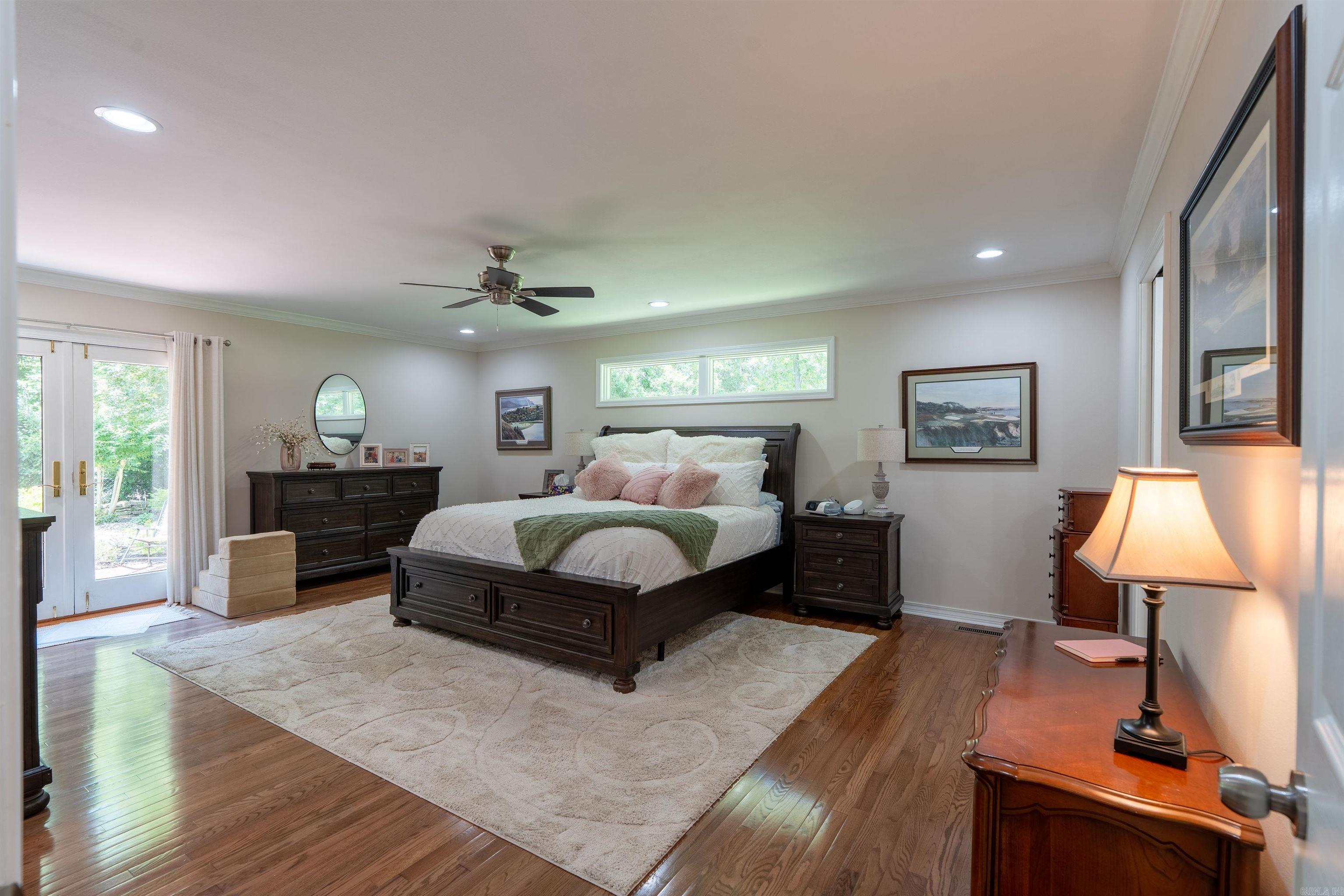 1021 Huntington Place Property Photo 17