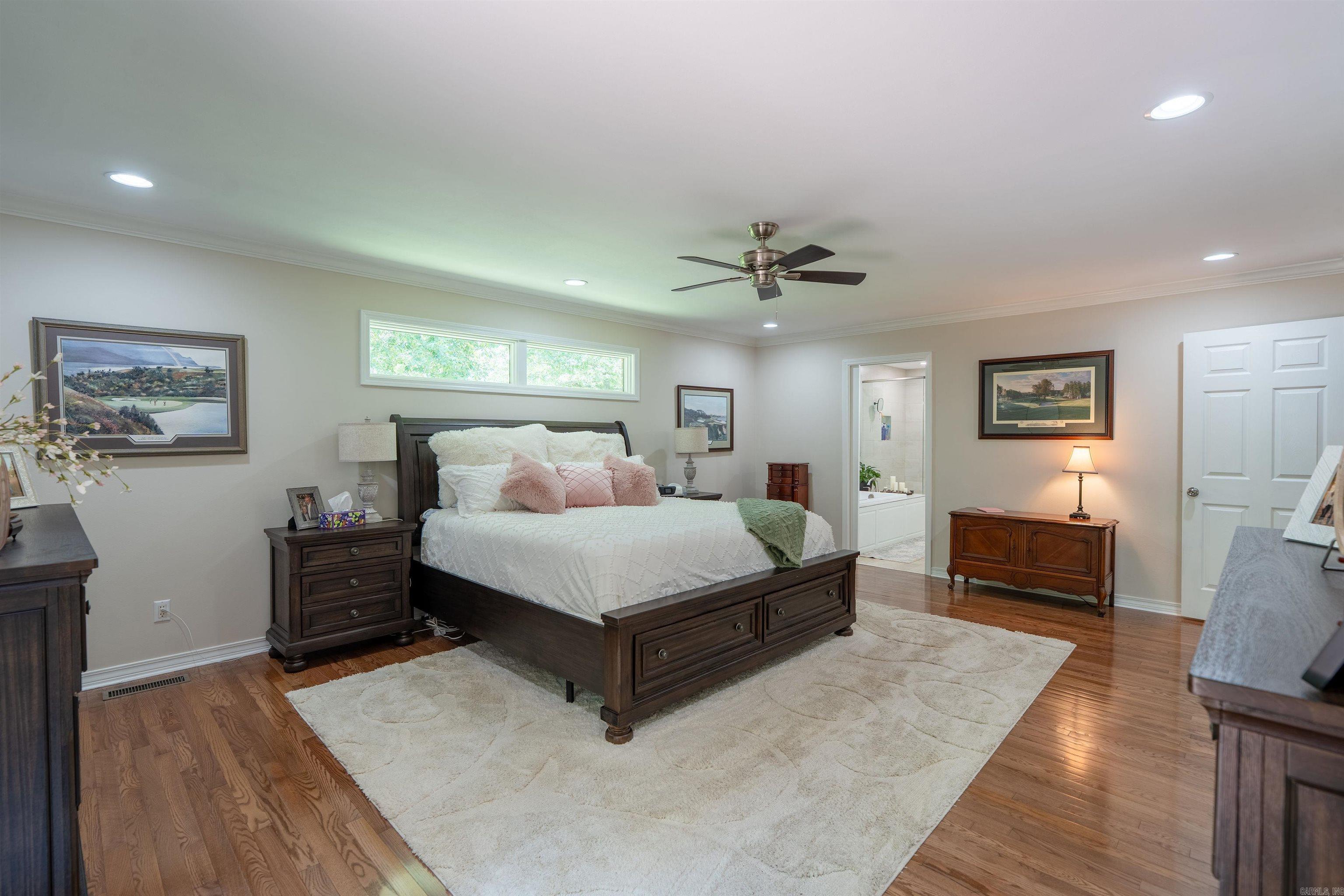1021 Huntington Place Property Photo 18