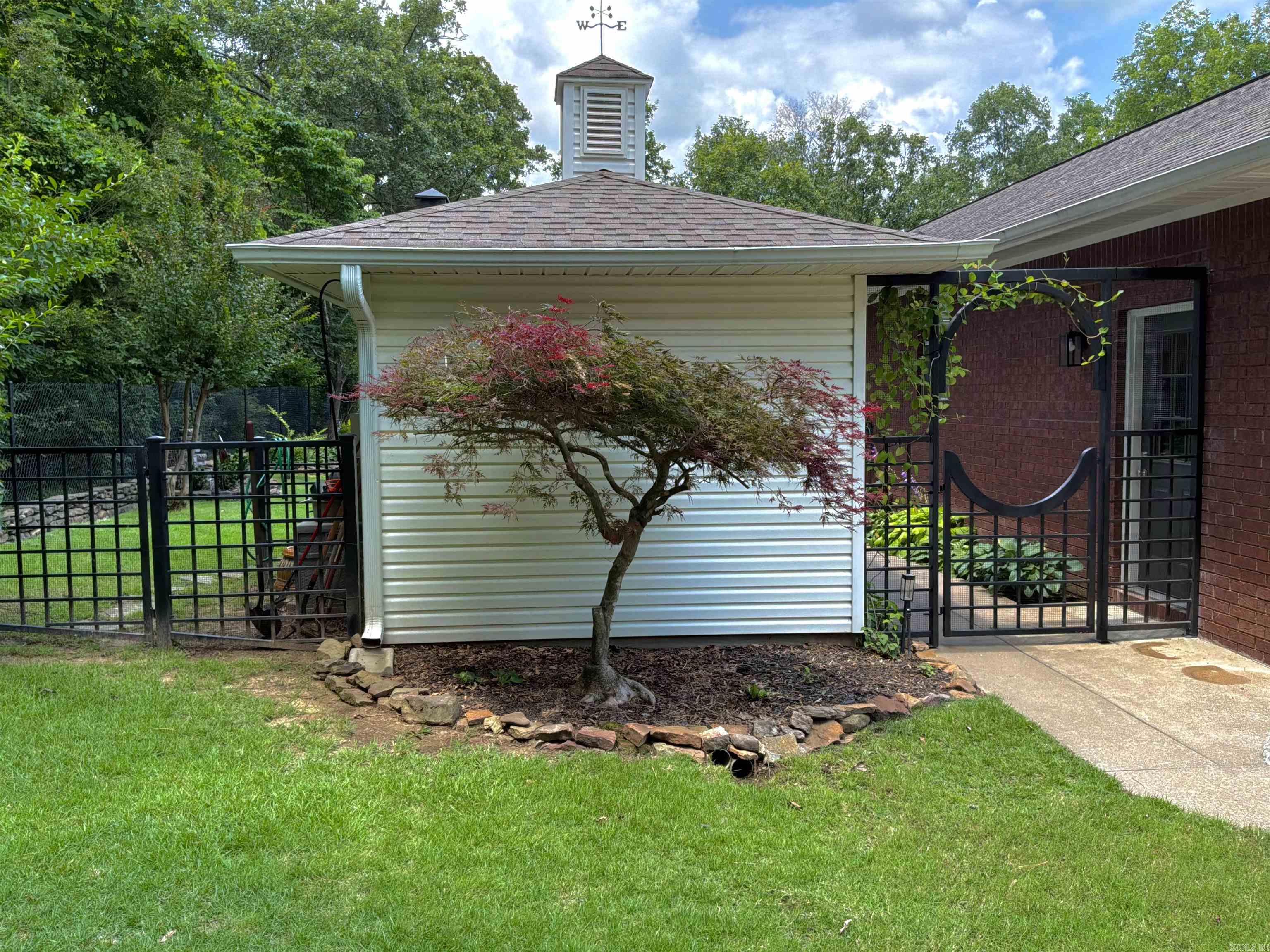 1021 Huntington Place Property Photo 46