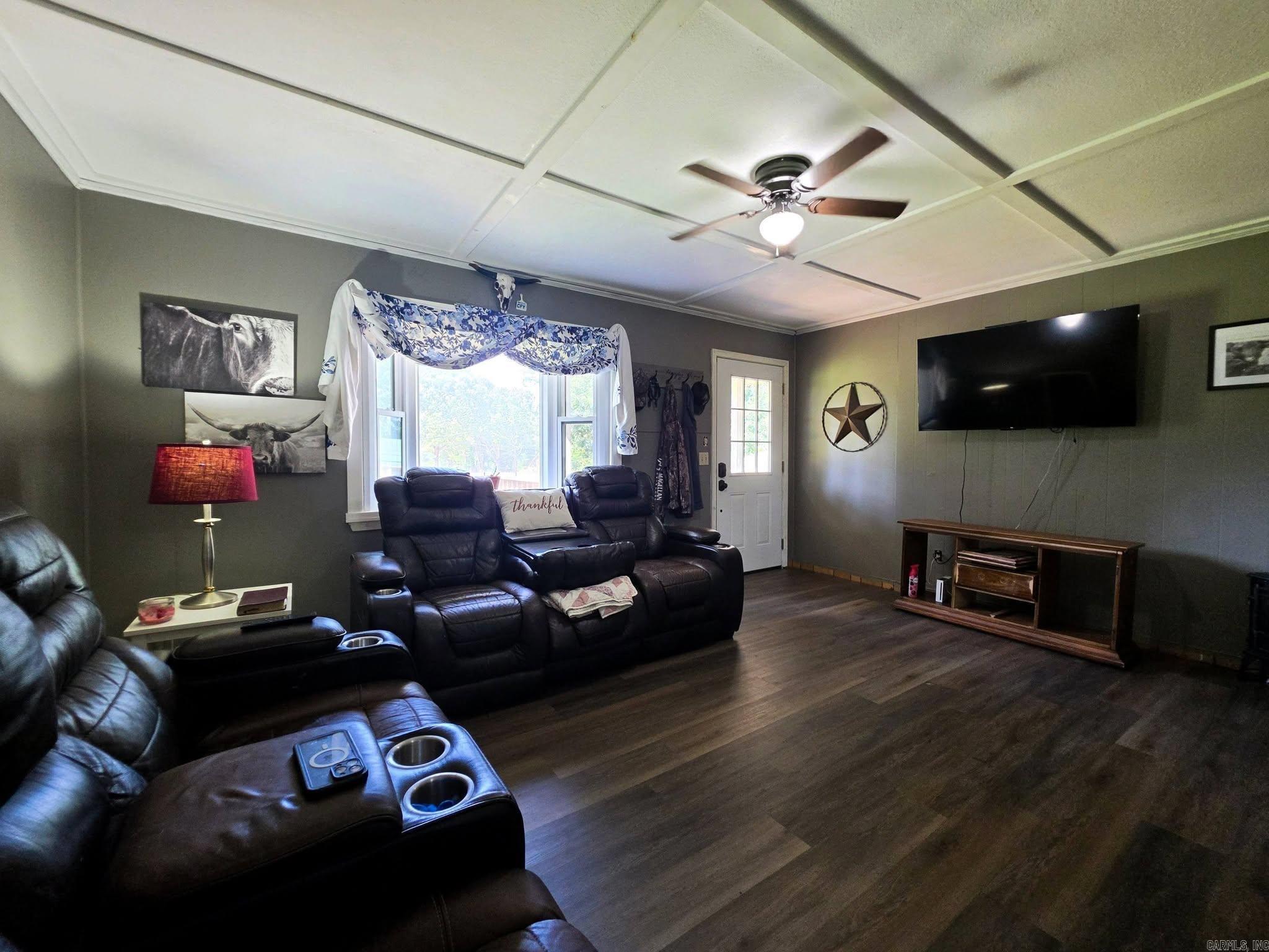 412 Wheel St Property Photo 13