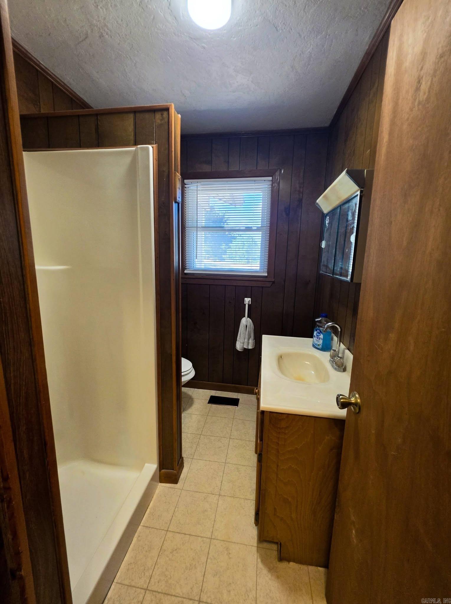 412 Wheel St Property Photo 22