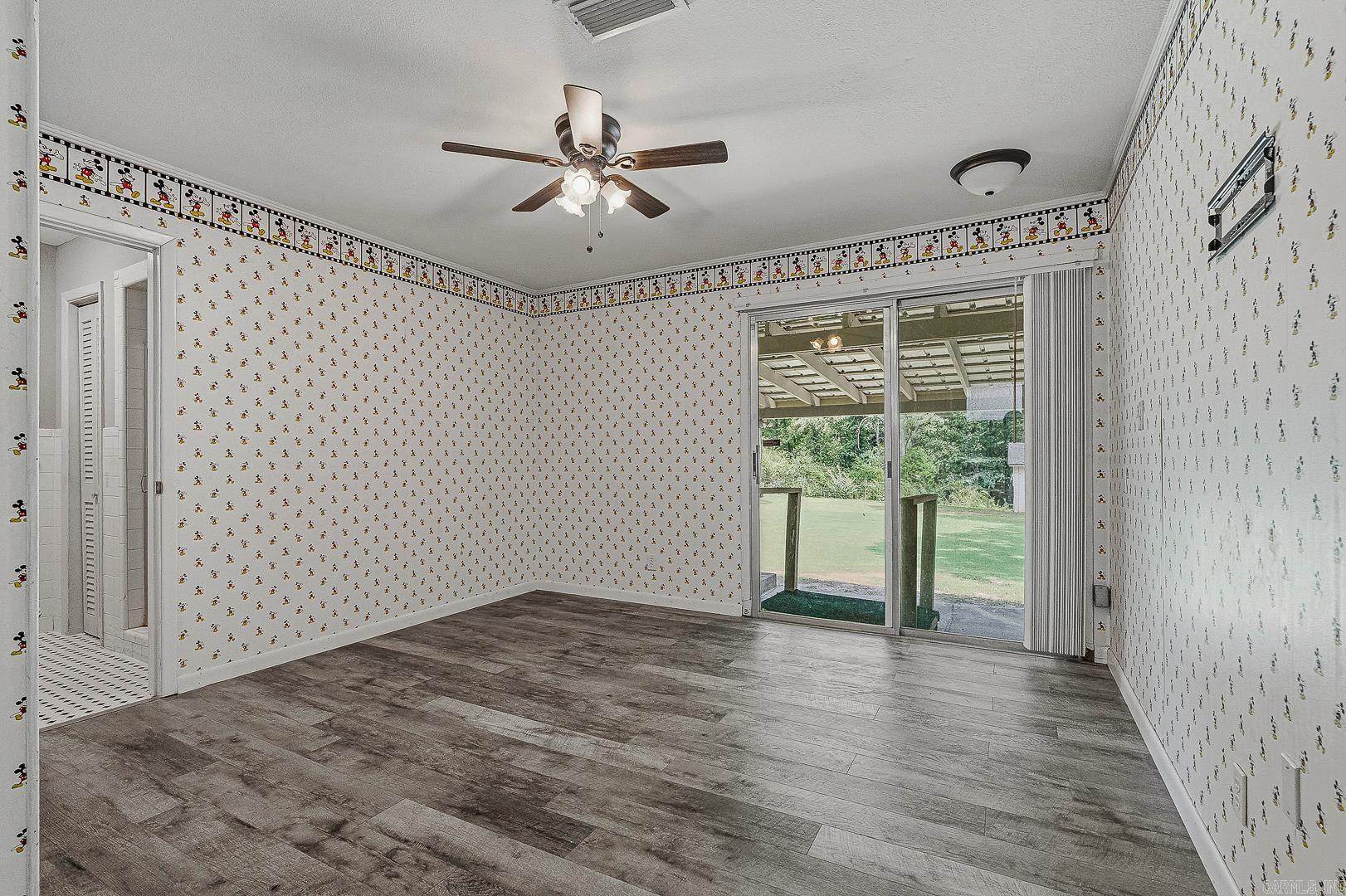 100 Holmes Road Property Photo 23