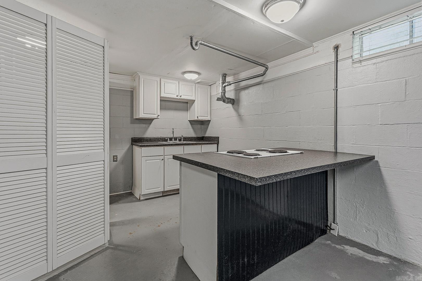 100 Holmes Road Property Photo 35