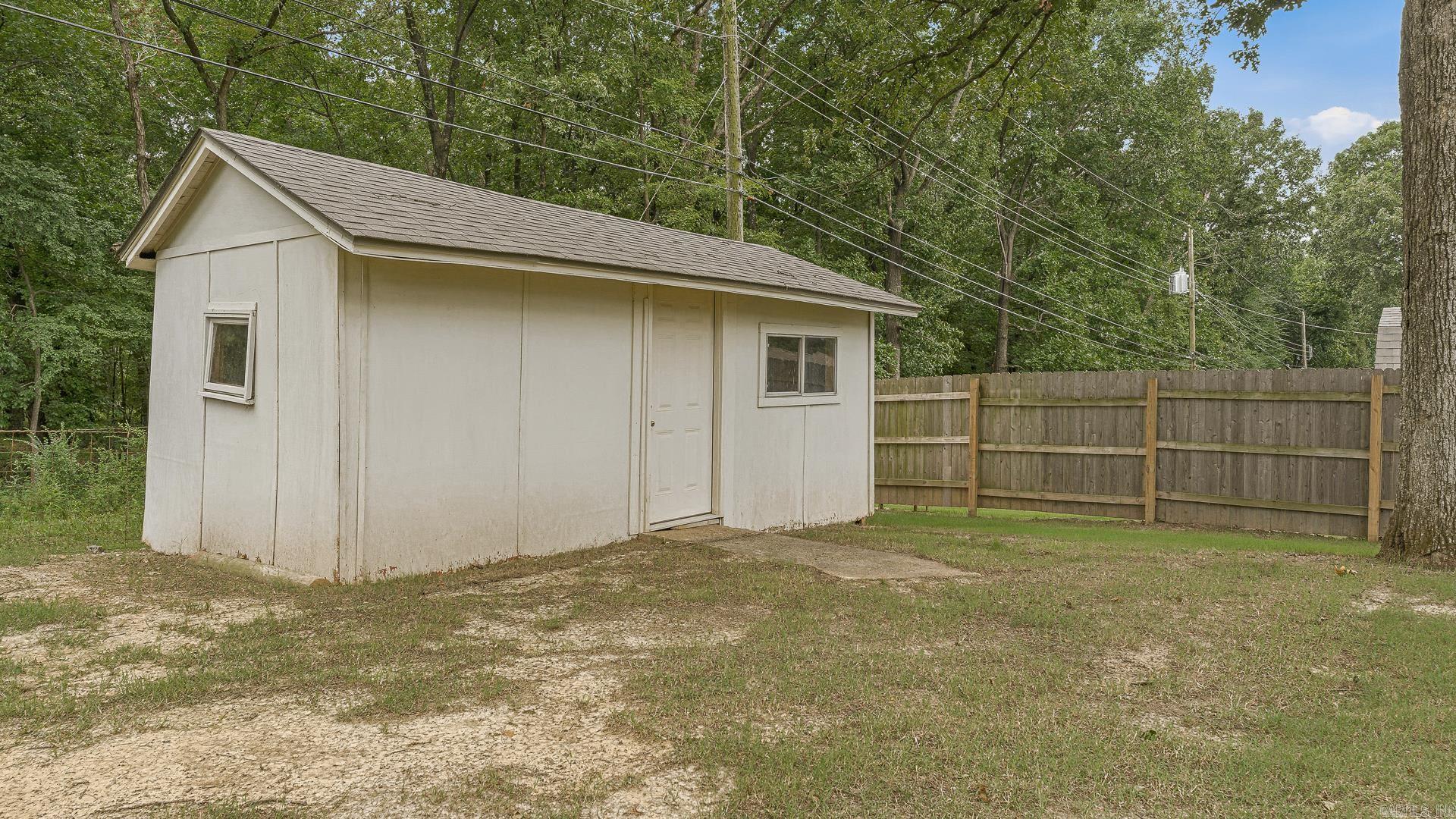 100 Holmes Road Property Photo 47
