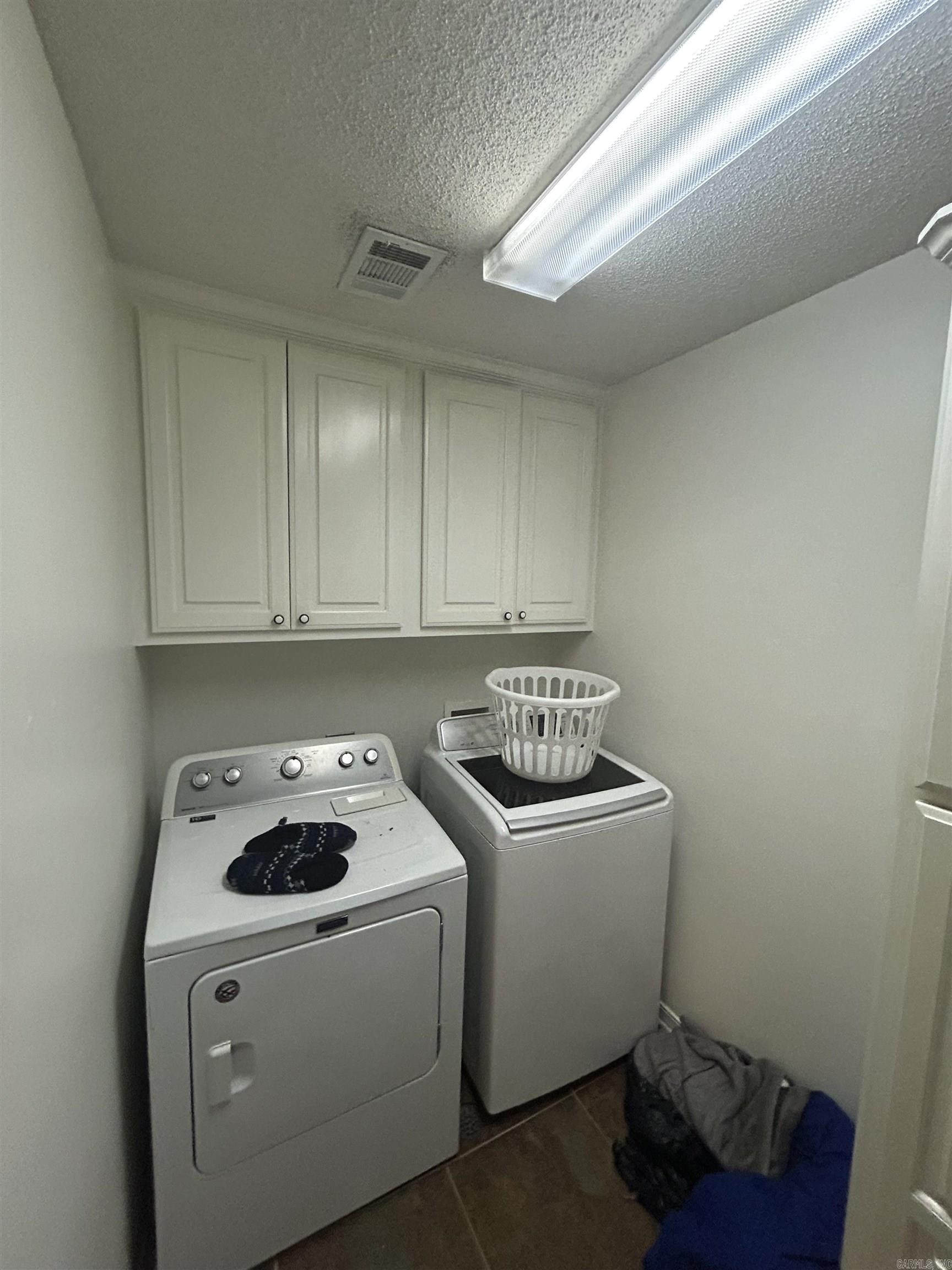 1005 S German Ln 27 Property Photo 12