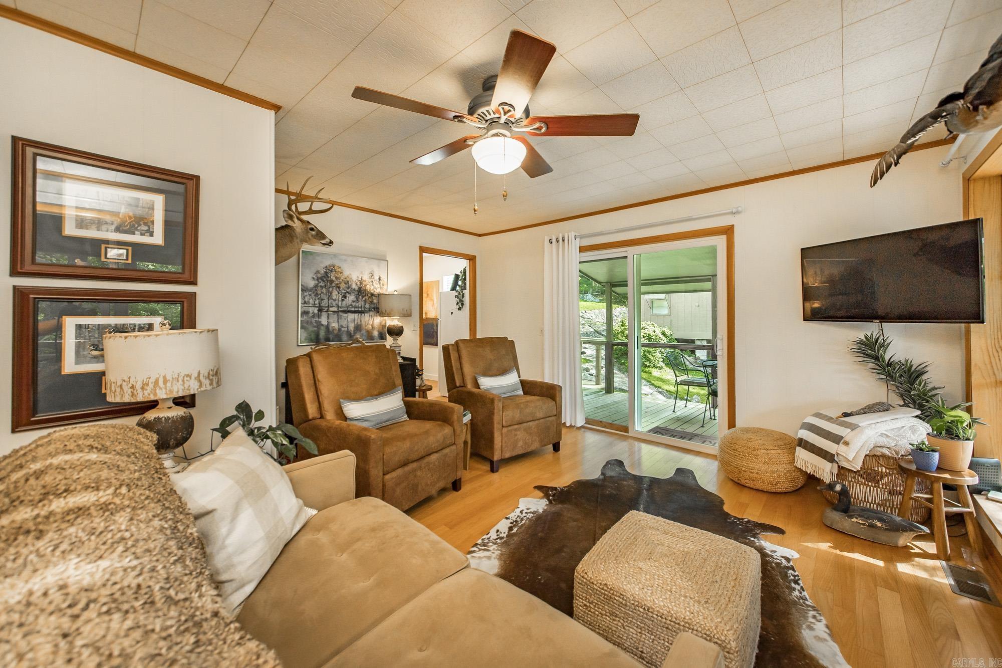 403 Lake Shore Drive Property Photo 11
