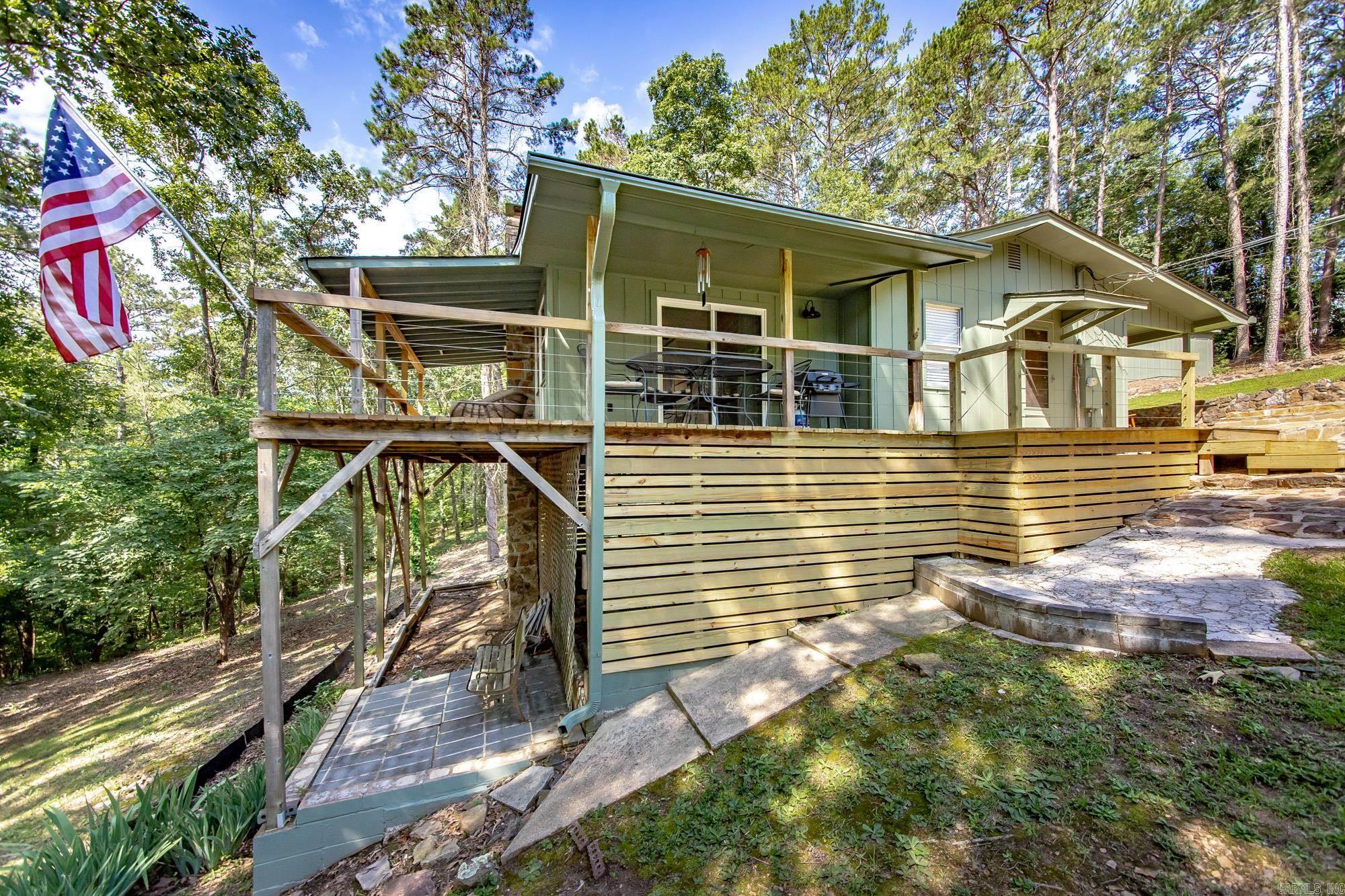 403 Lake Shore Drive Property Photo 24