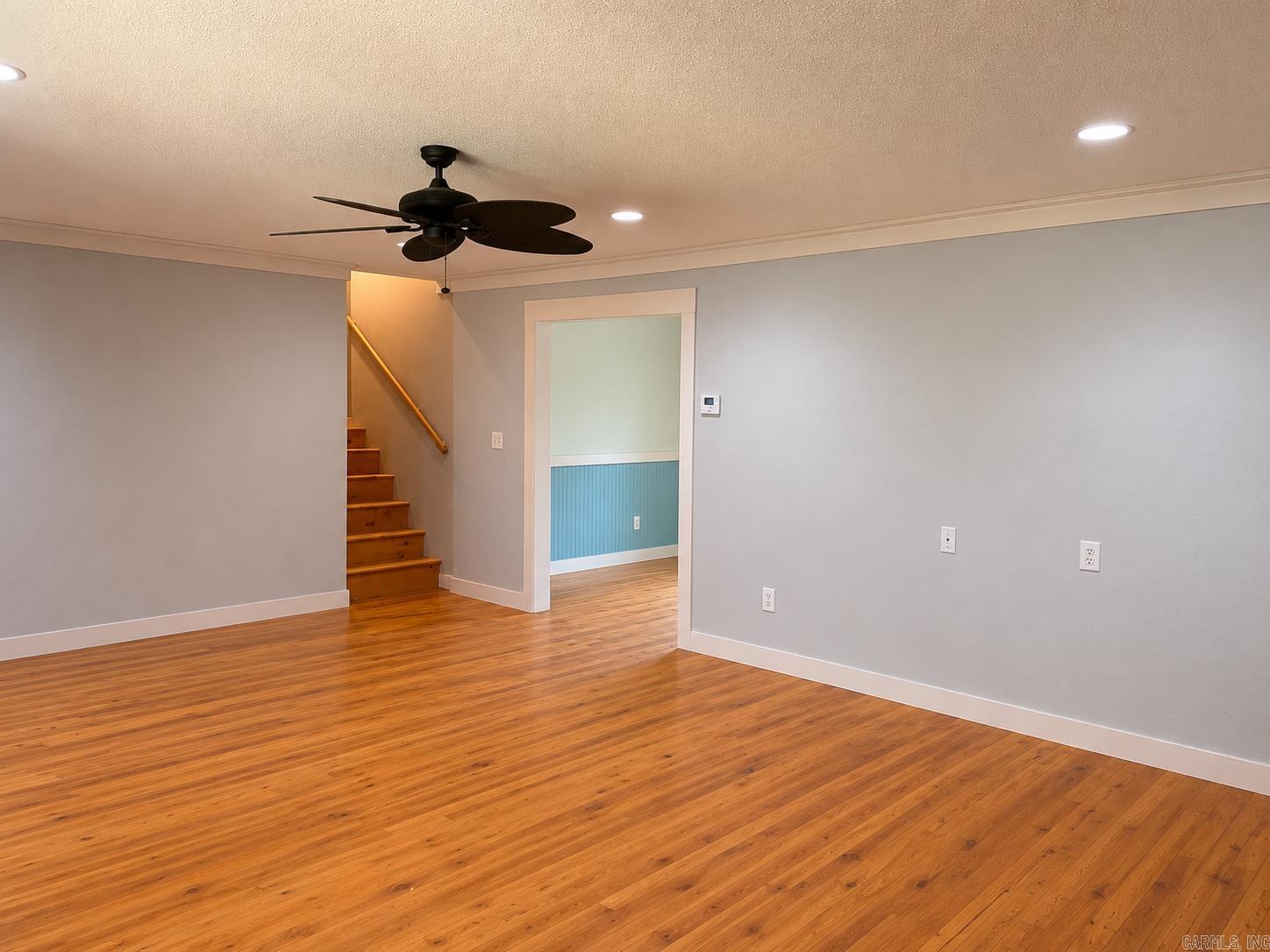 2116 Newberry Road Property Photo 3