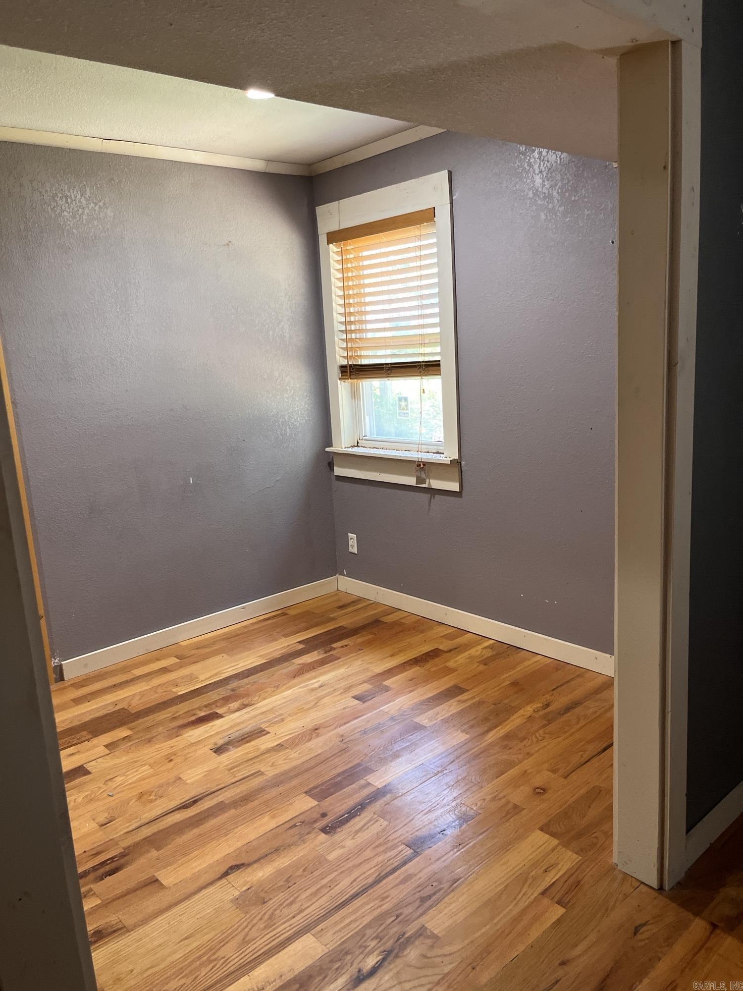 2116 Newberry Road Property Photo 12