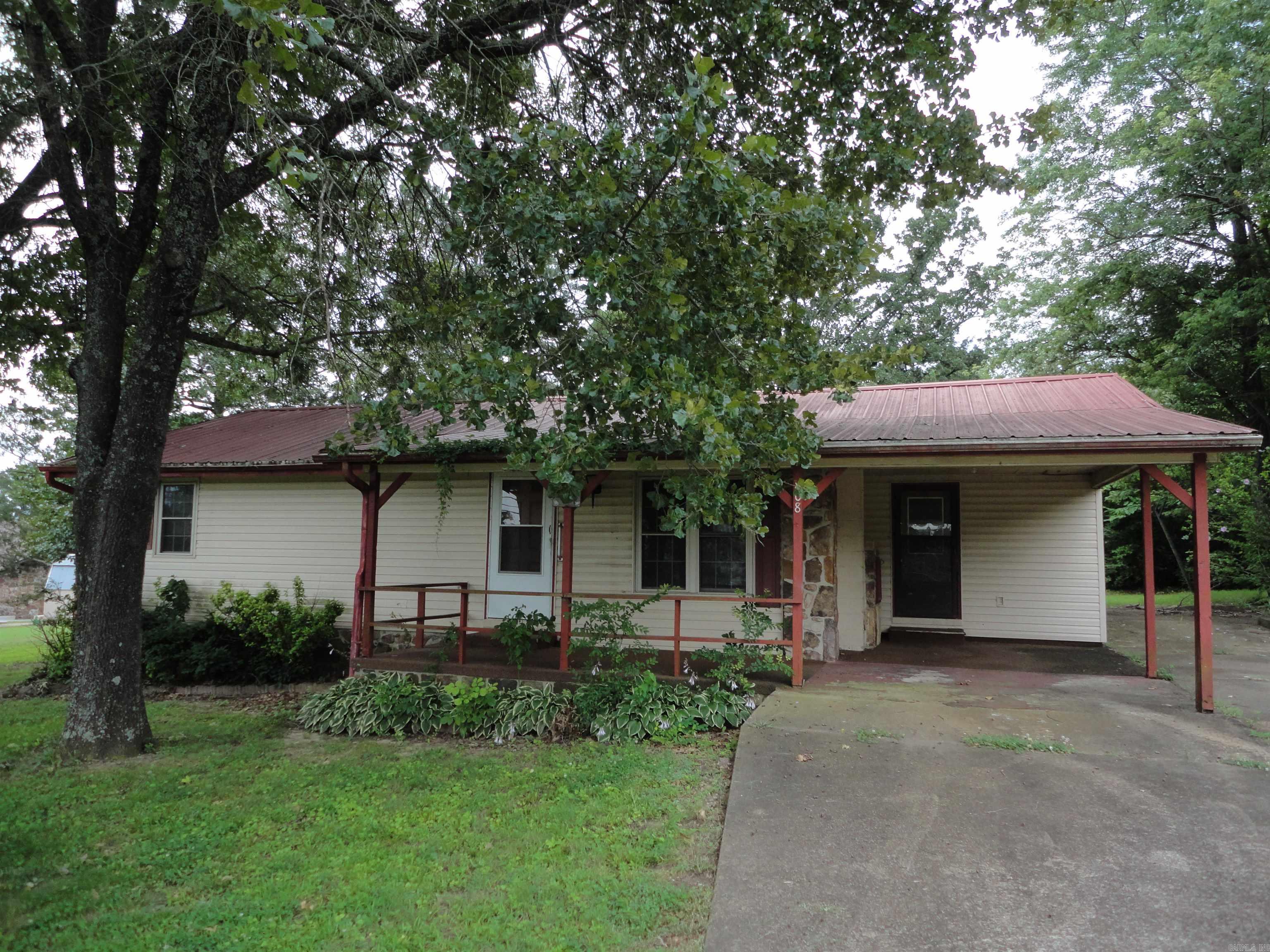 808 Gayler Street Property Photo 1