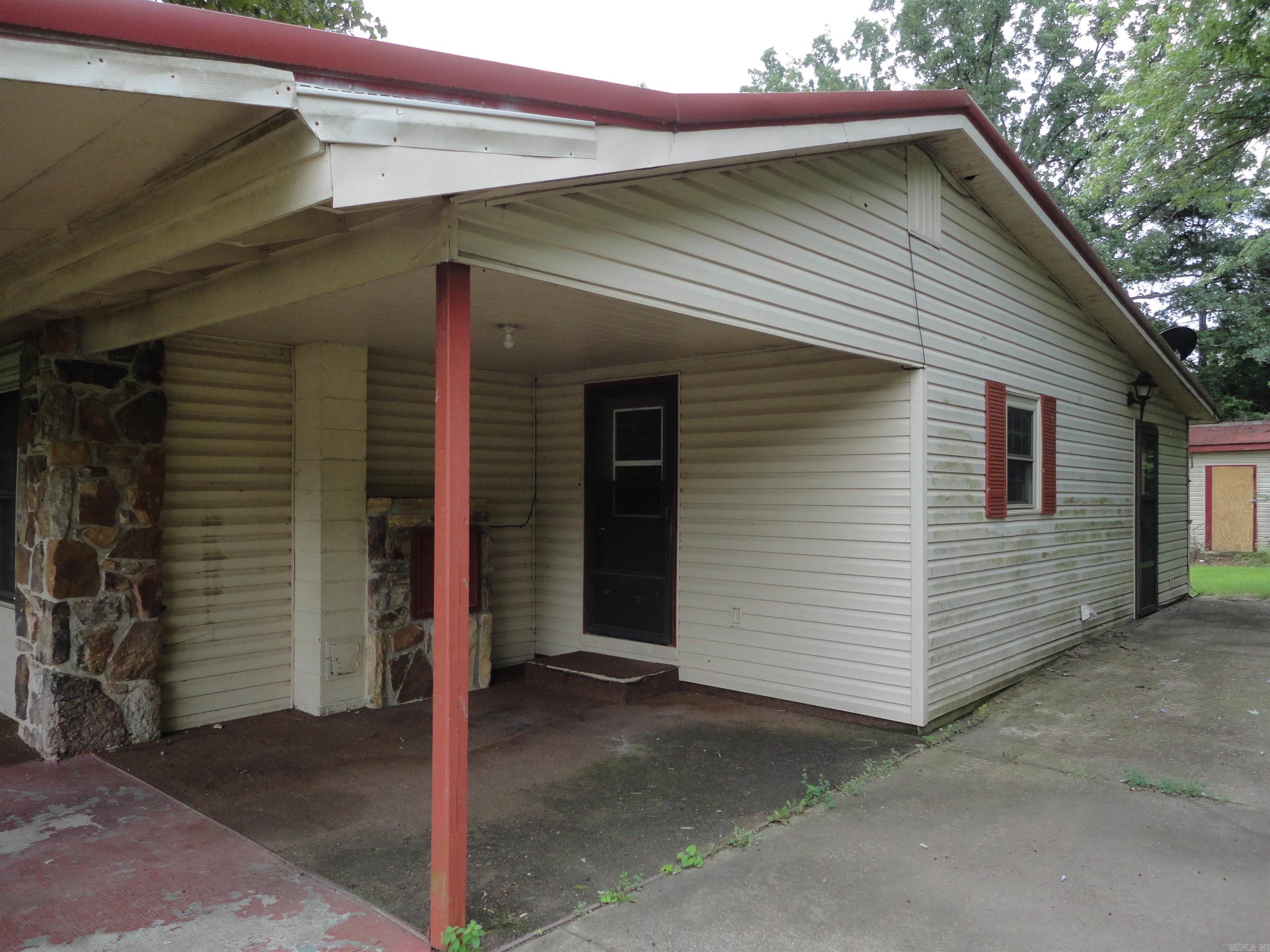 808 Gayler Street Property Photo 3