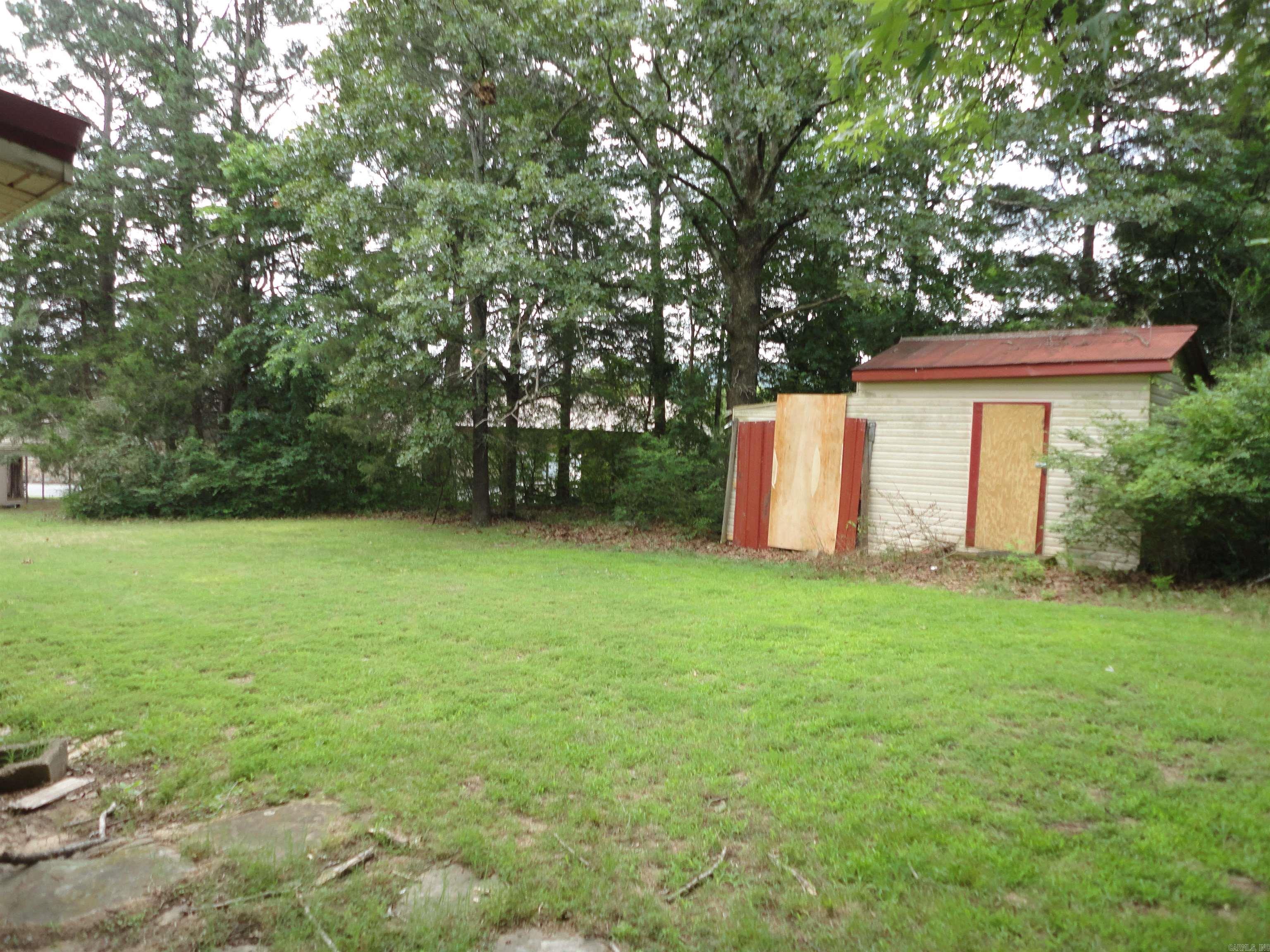 808 Gayler Street Property Photo 5