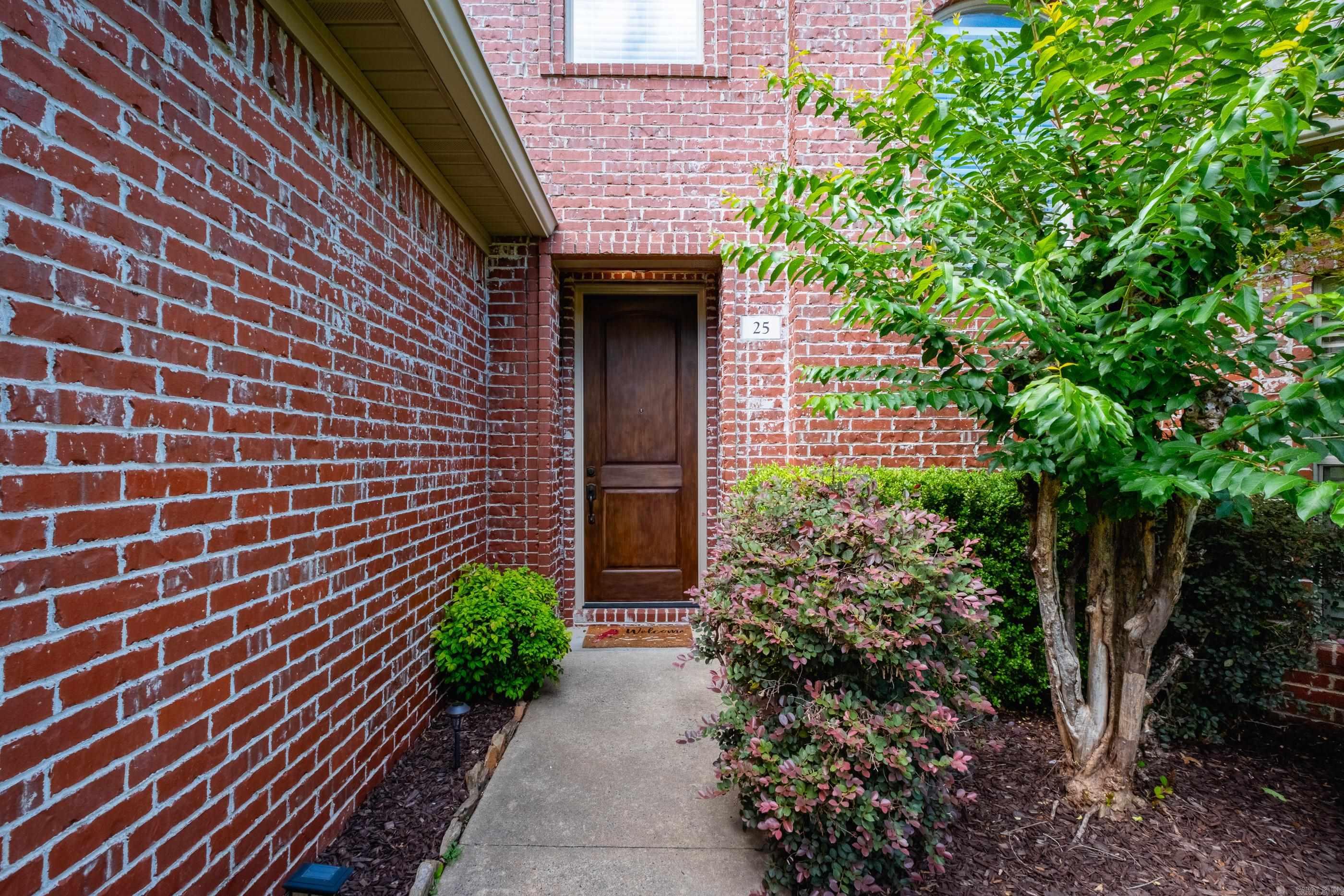 25 Kanis Creek Place Property Photo 4