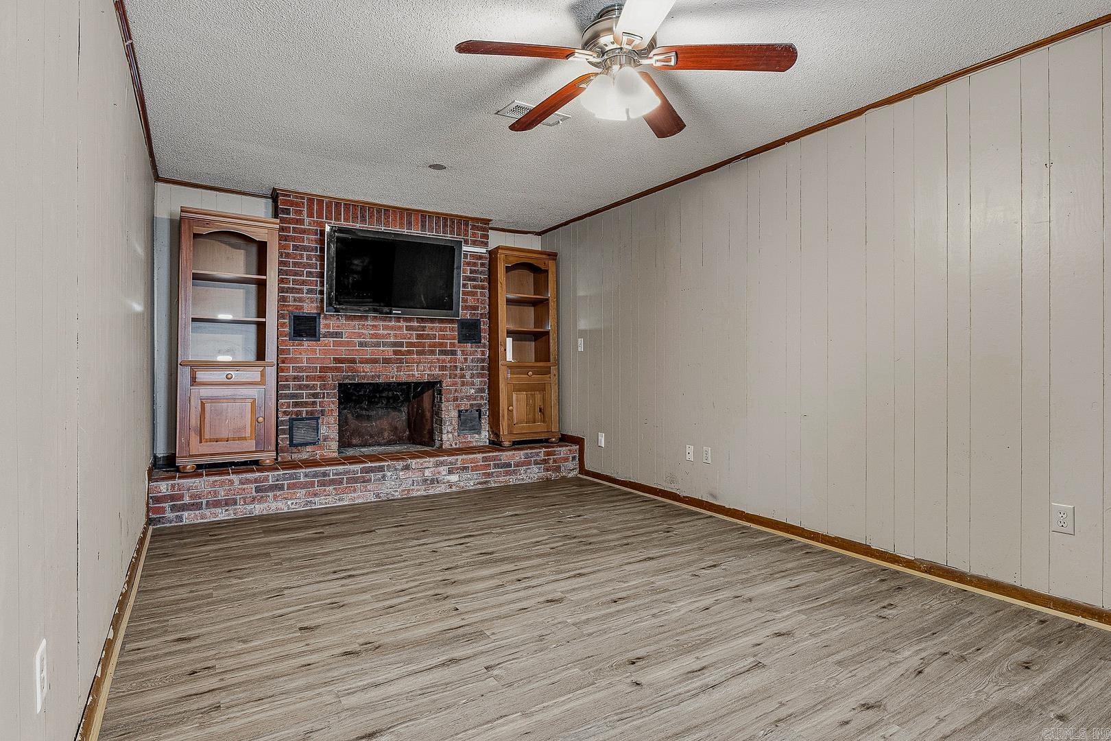 715 Se 7th Street Property Photo 10