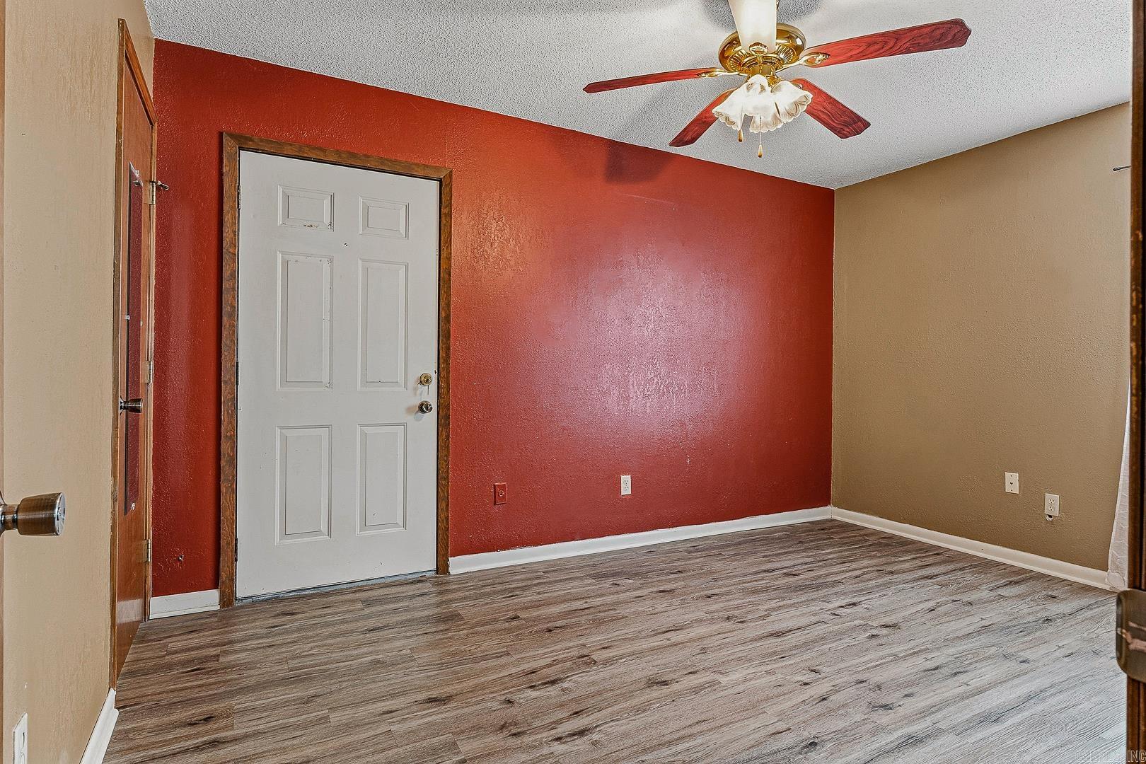 715 Se 7th Street Property Photo 14