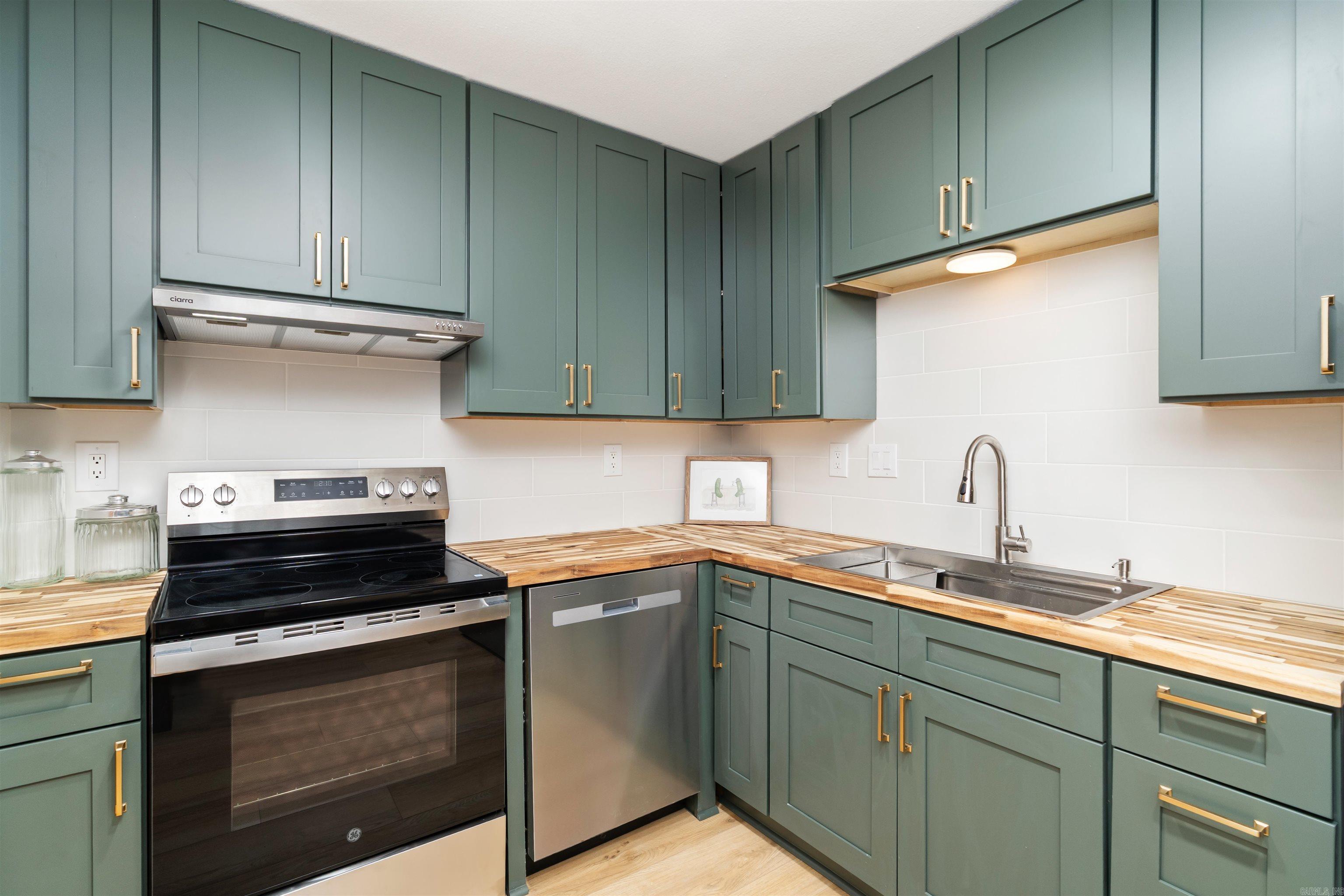 9 Gava Lane Property Photo 11