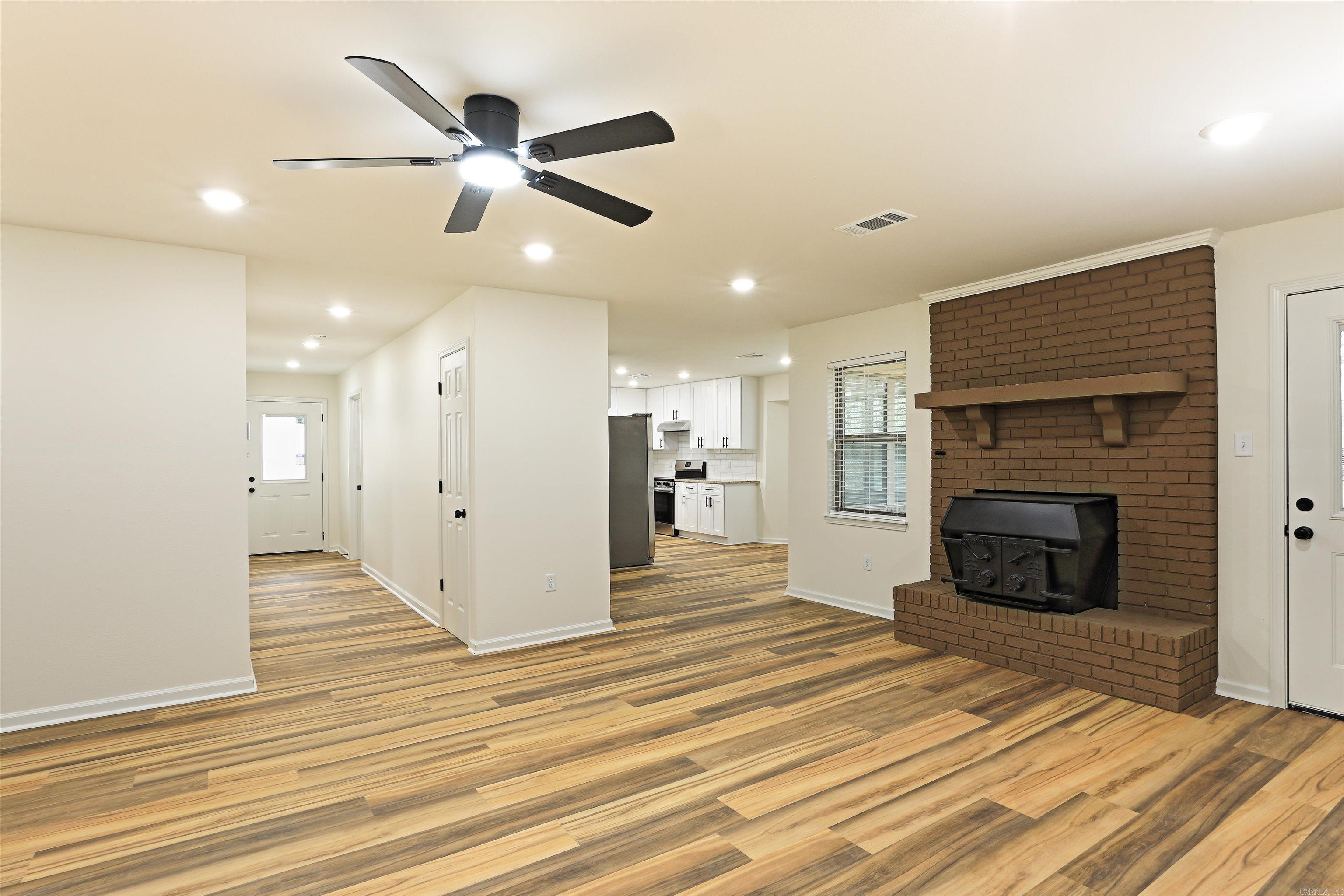 502 Hart Cove Property Photo 11