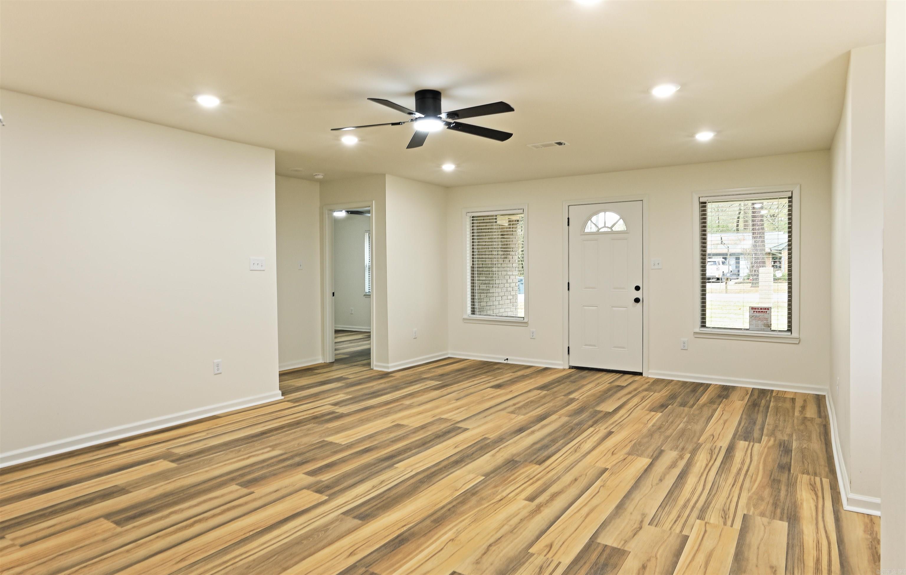 502 Hart Cove Property Photo 14