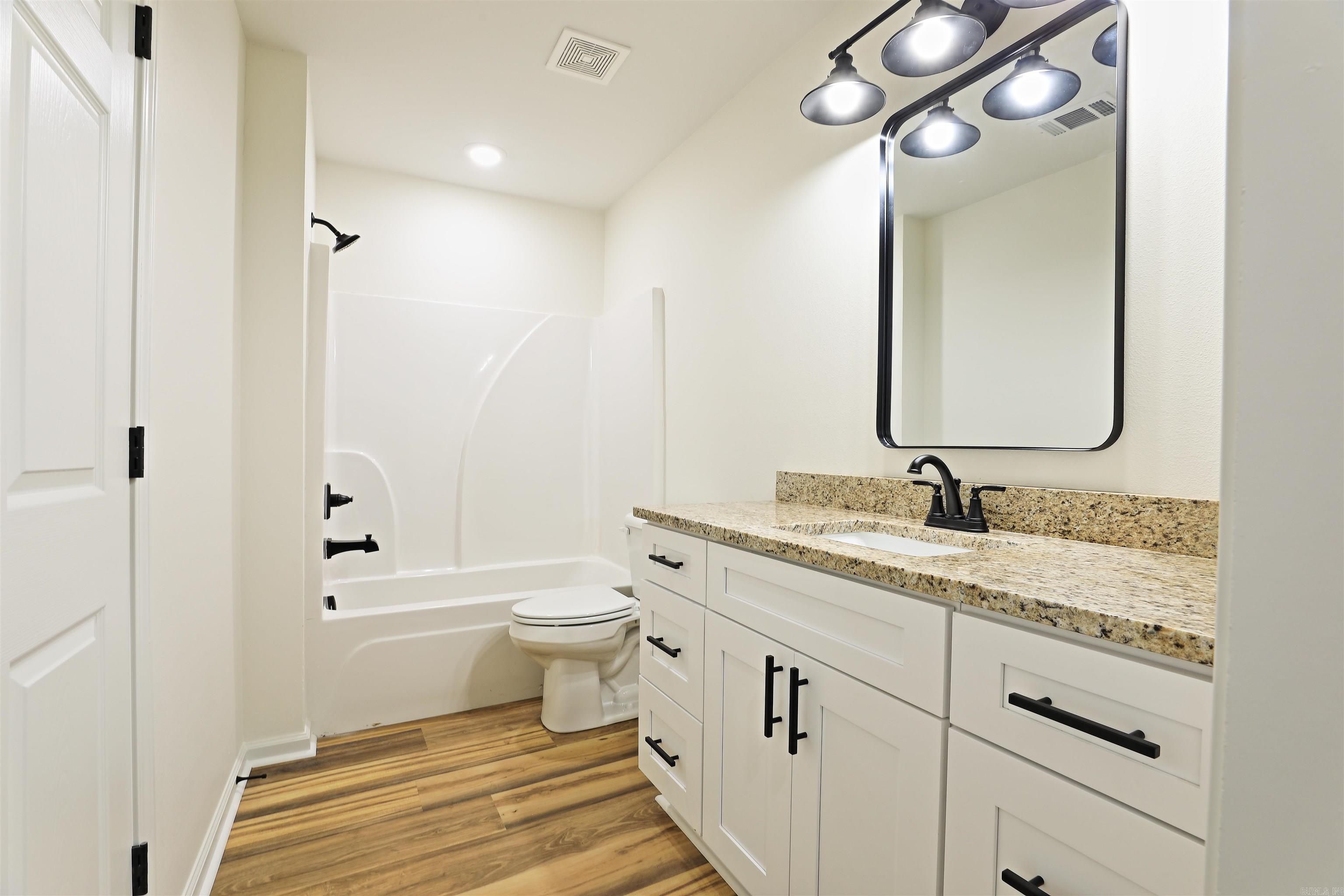502 Hart Cove Property Photo 19