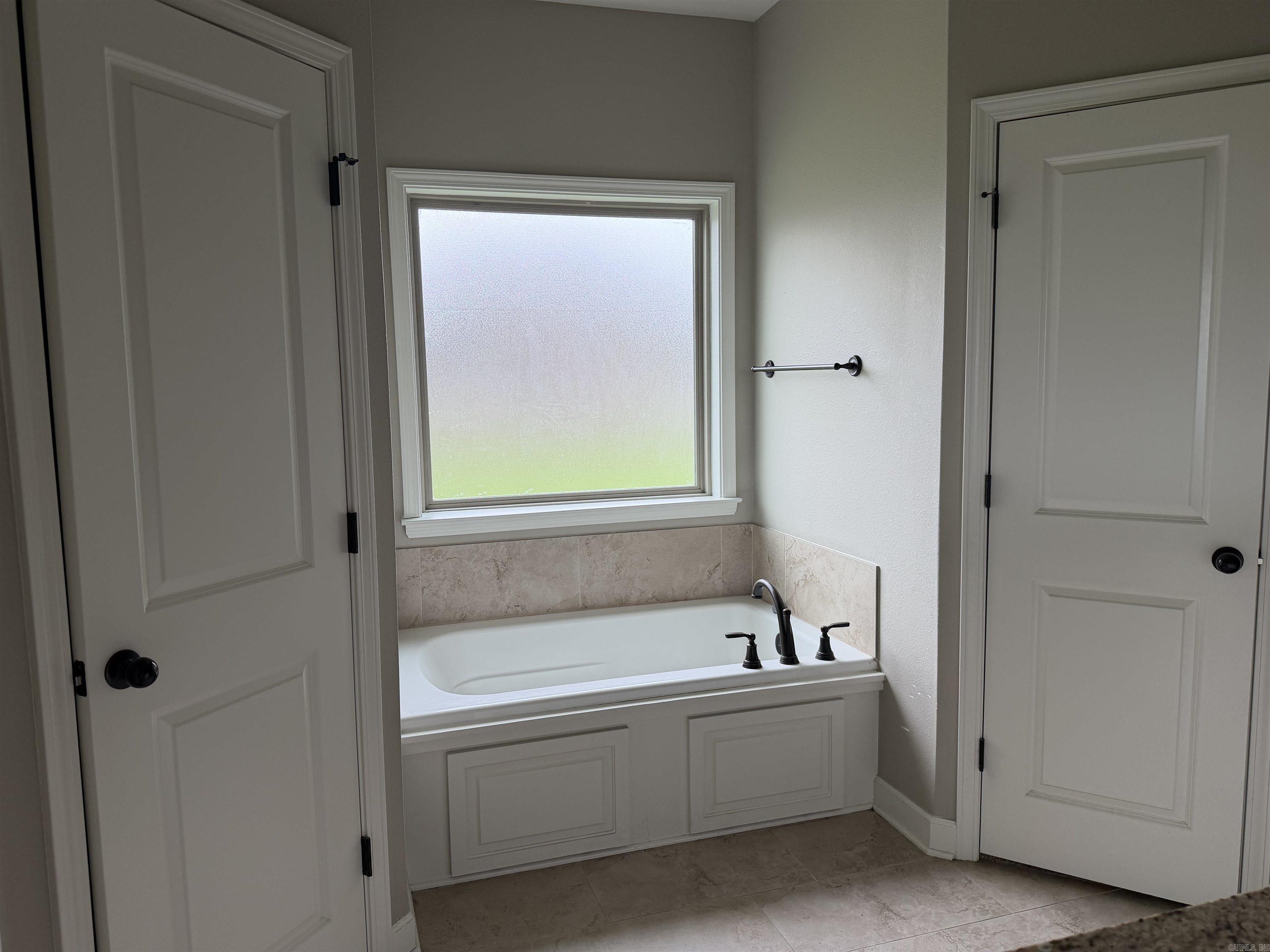 810 Mango Loop Loop Property Photo 21