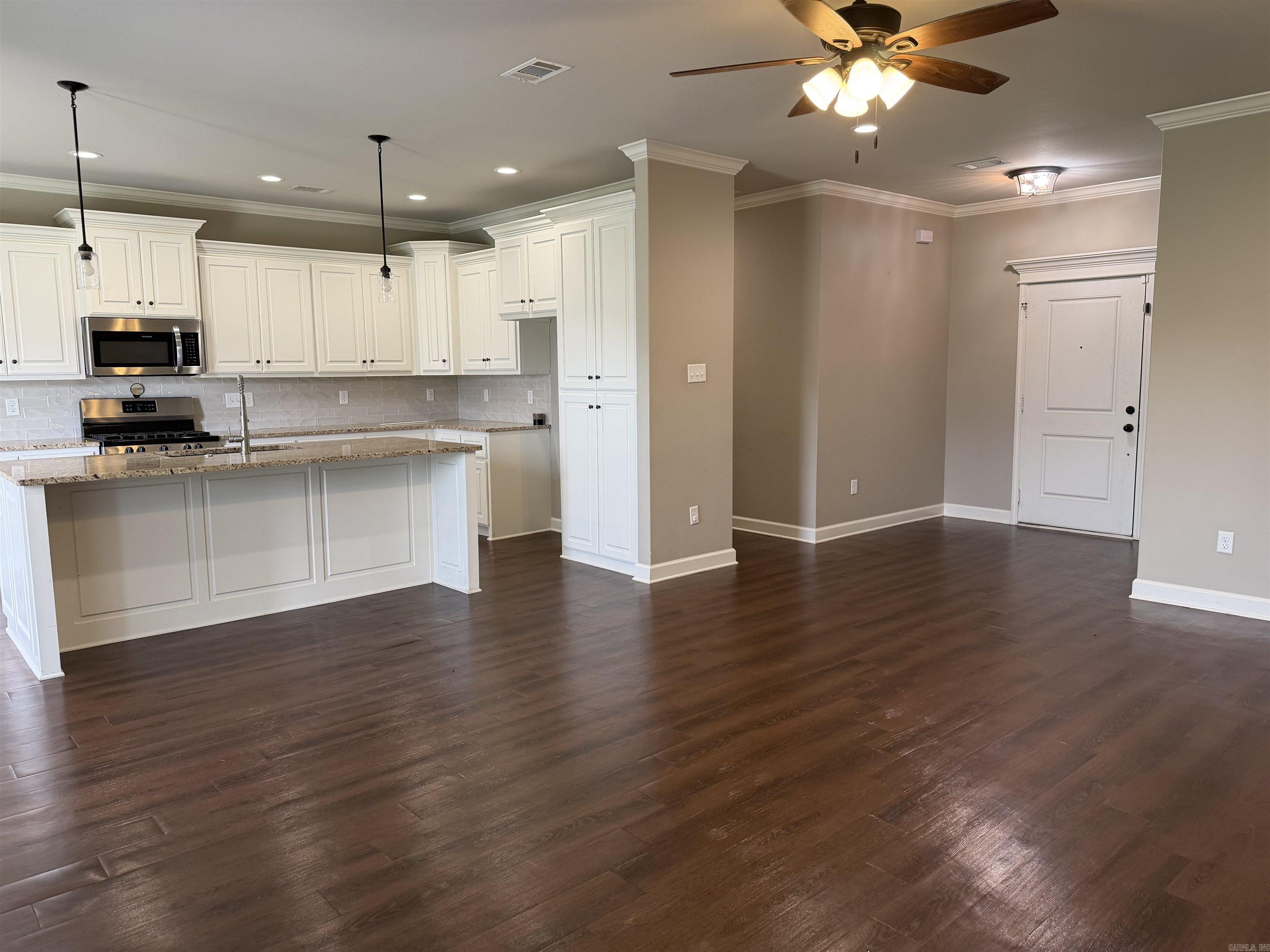 810 Mango Loop Loop Property Photo 40