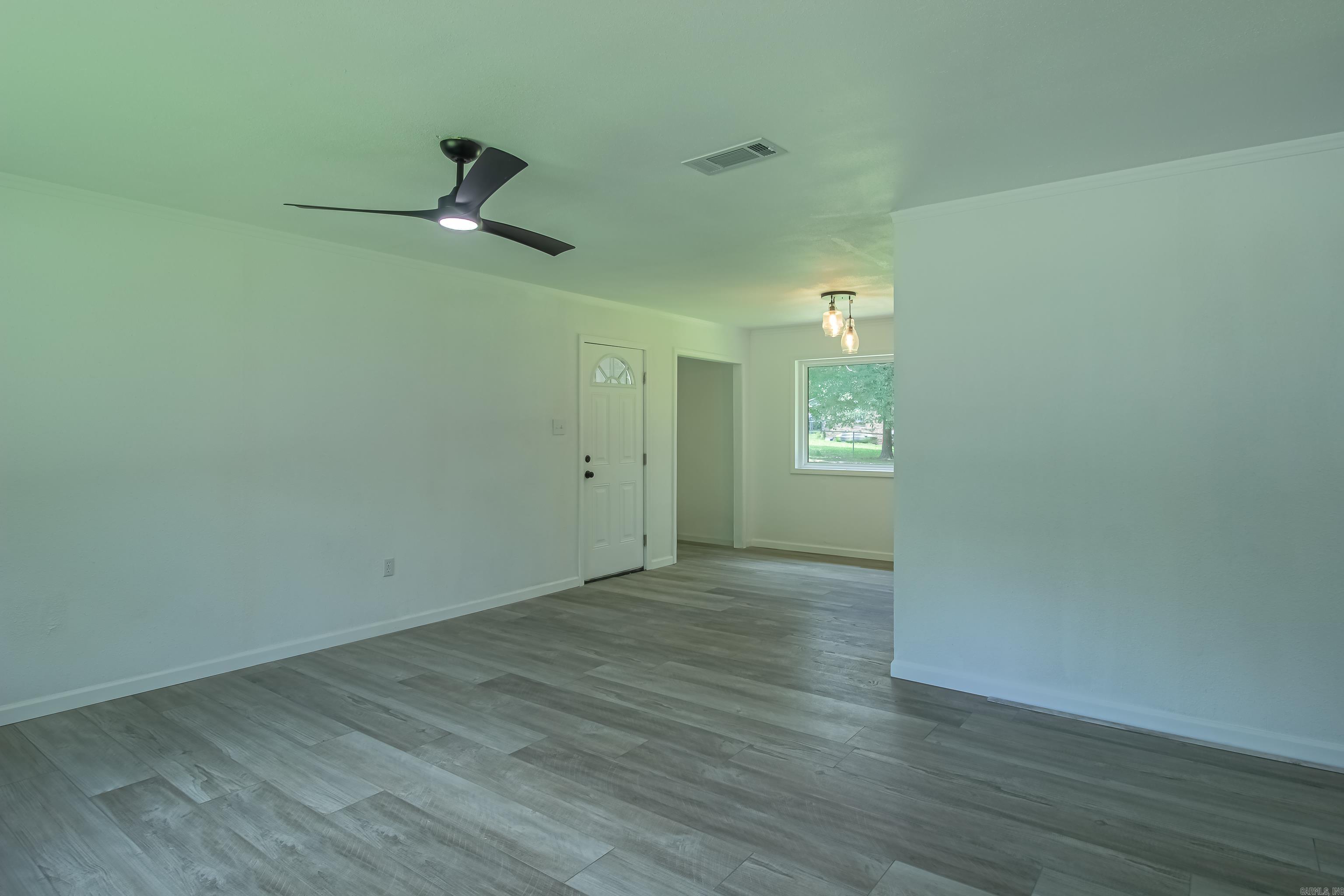 1426 Mimosa St Property Photo 10