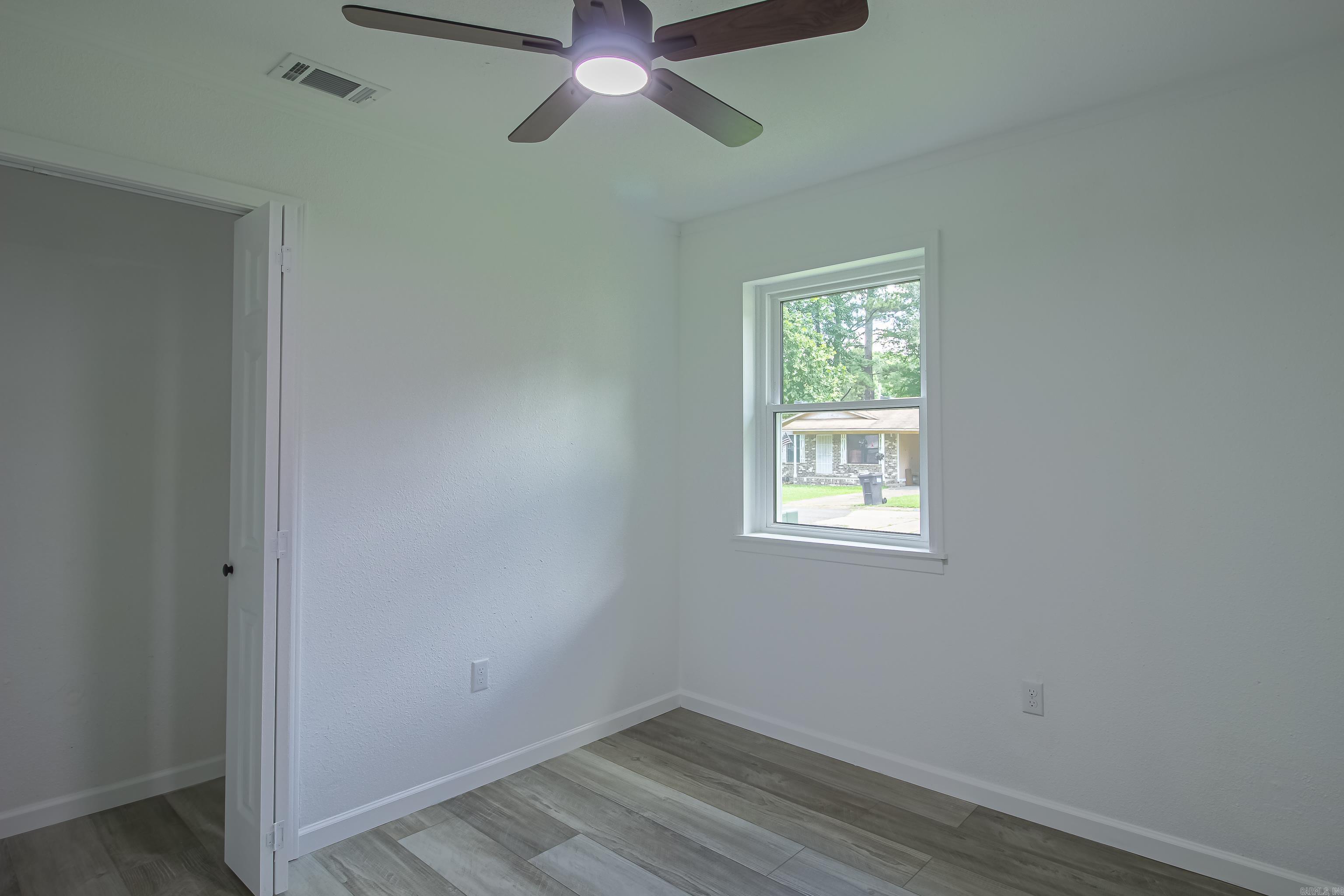 1426 Mimosa St Property Photo 11