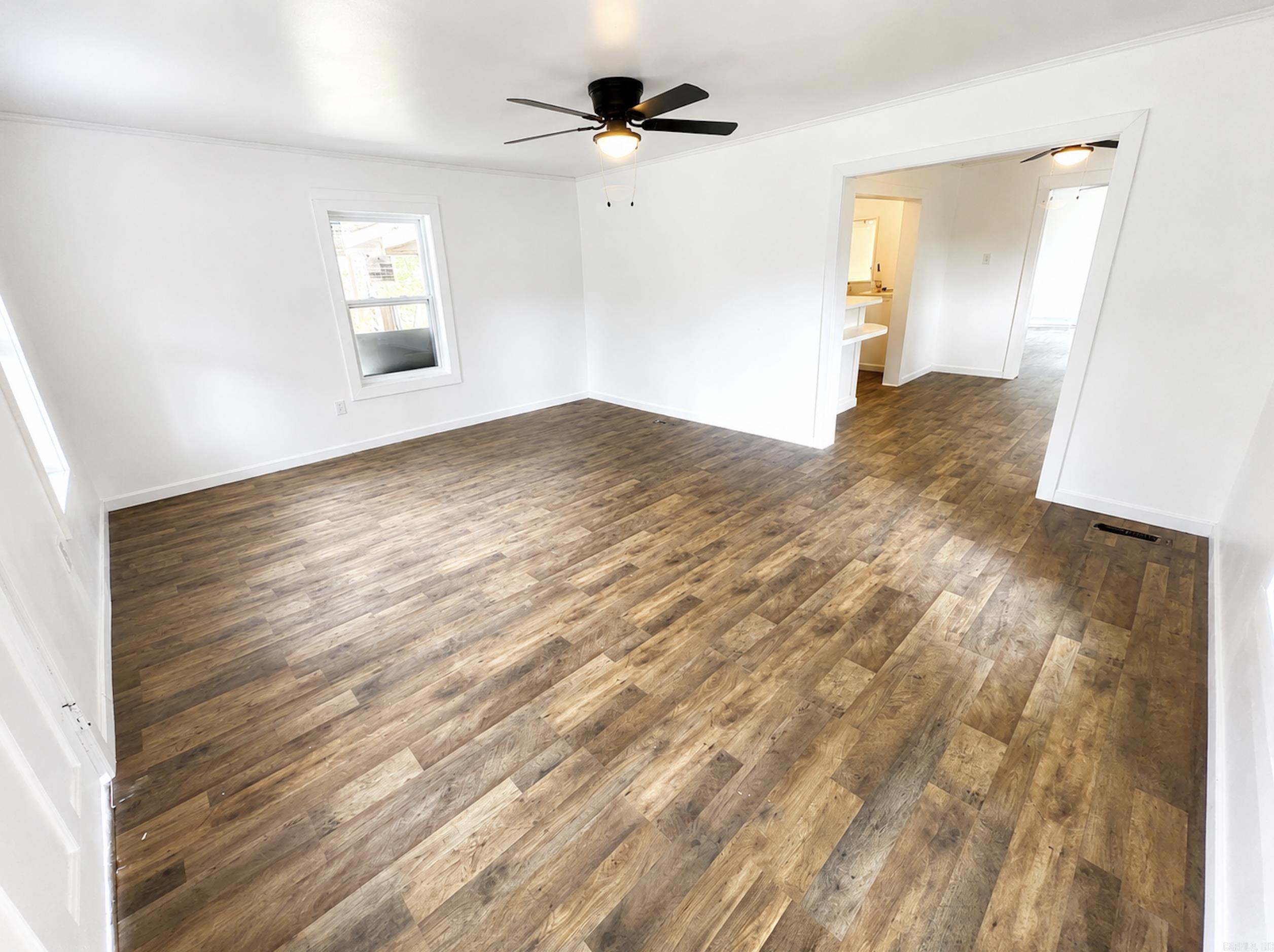 917 Heights Road Property Photo 3