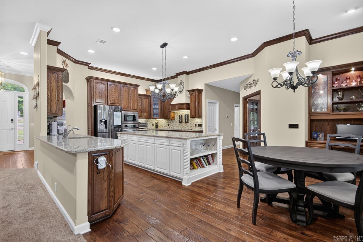 7 Vencedor Way Property Photo 14