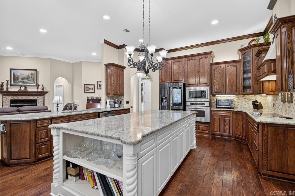 7 Vencedor Way Property Photo 15