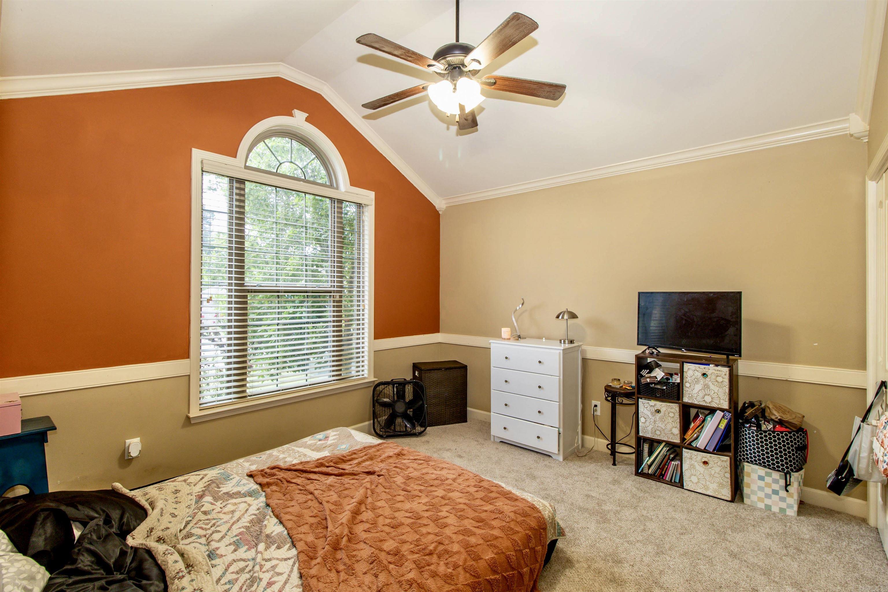 1304 Nature Way Property Photo 10