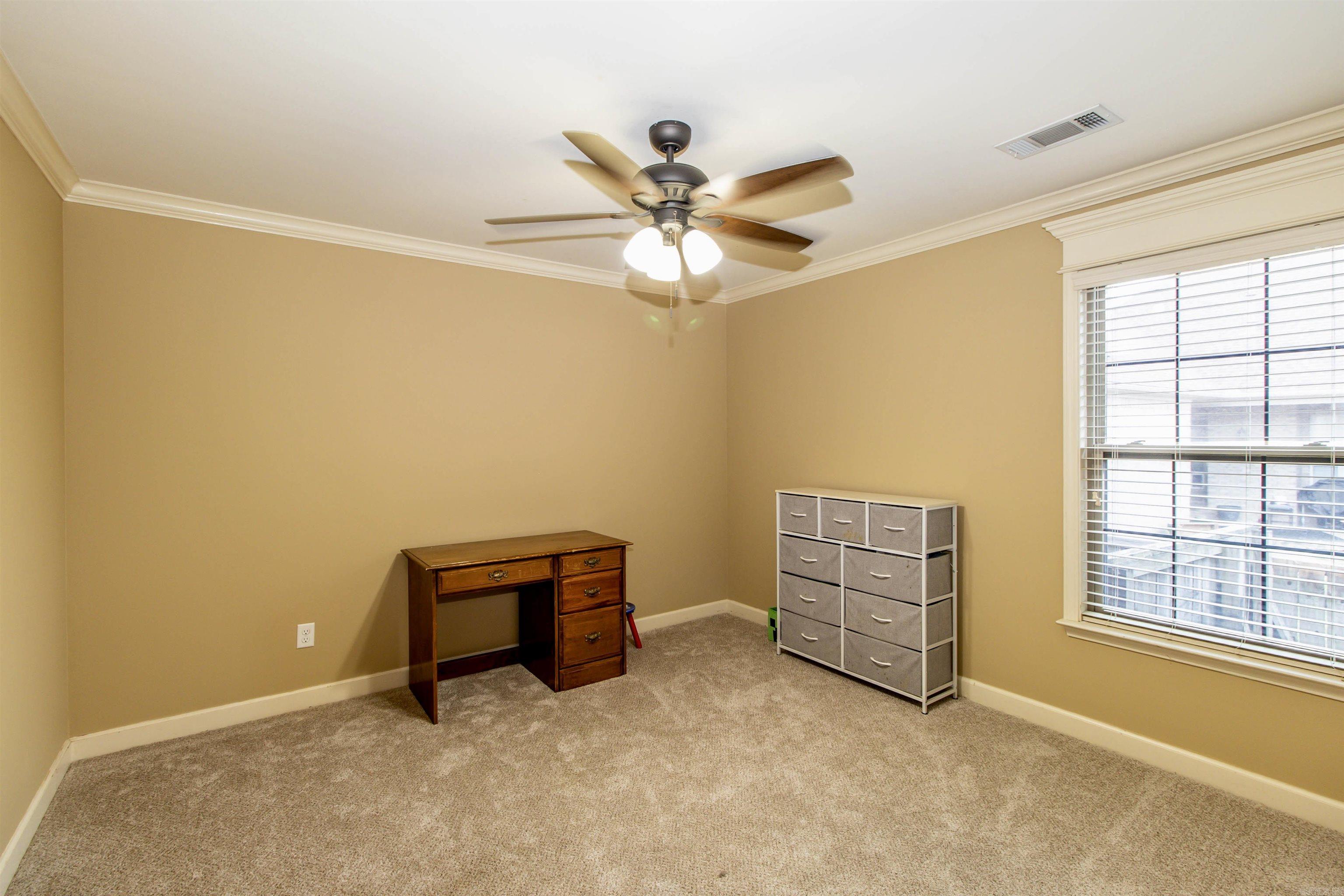 1304 Nature Way Property Photo 12