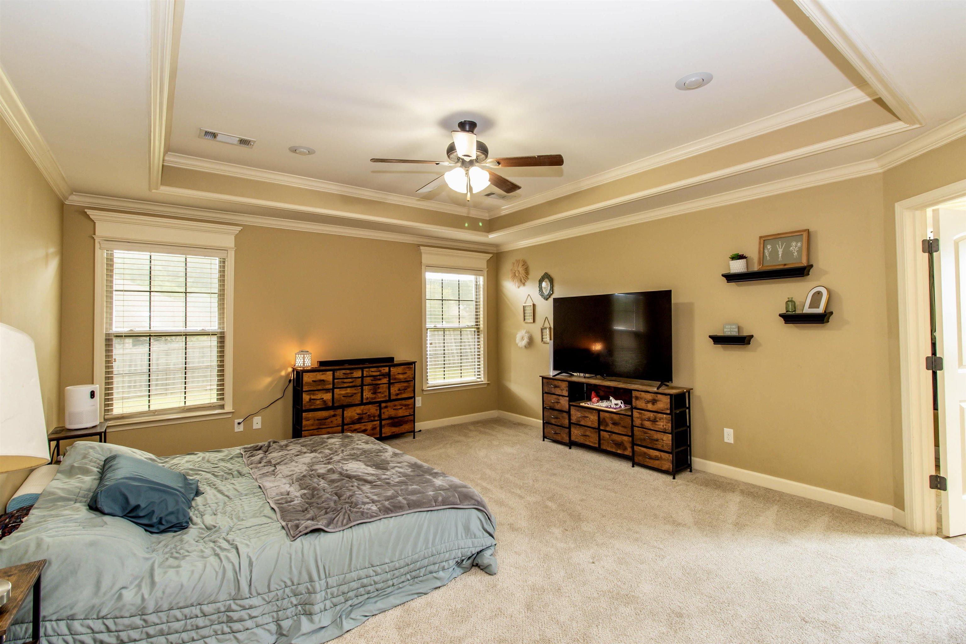 1304 Nature Way Property Photo 13