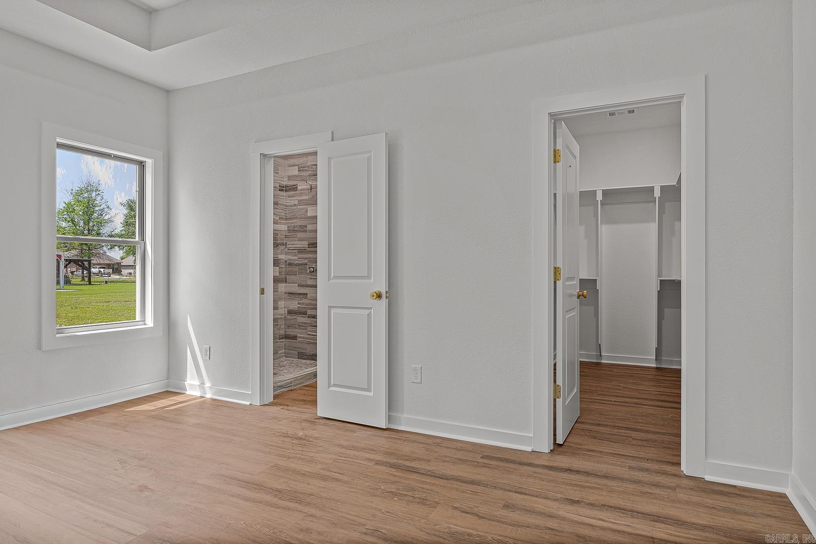 303 Hogan Property Photo 5