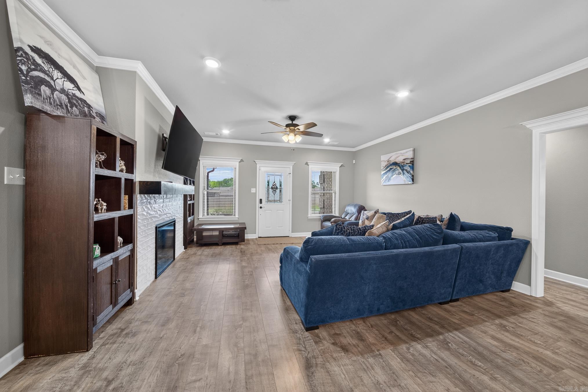 24 Aberdeen Drive Property Photo 9