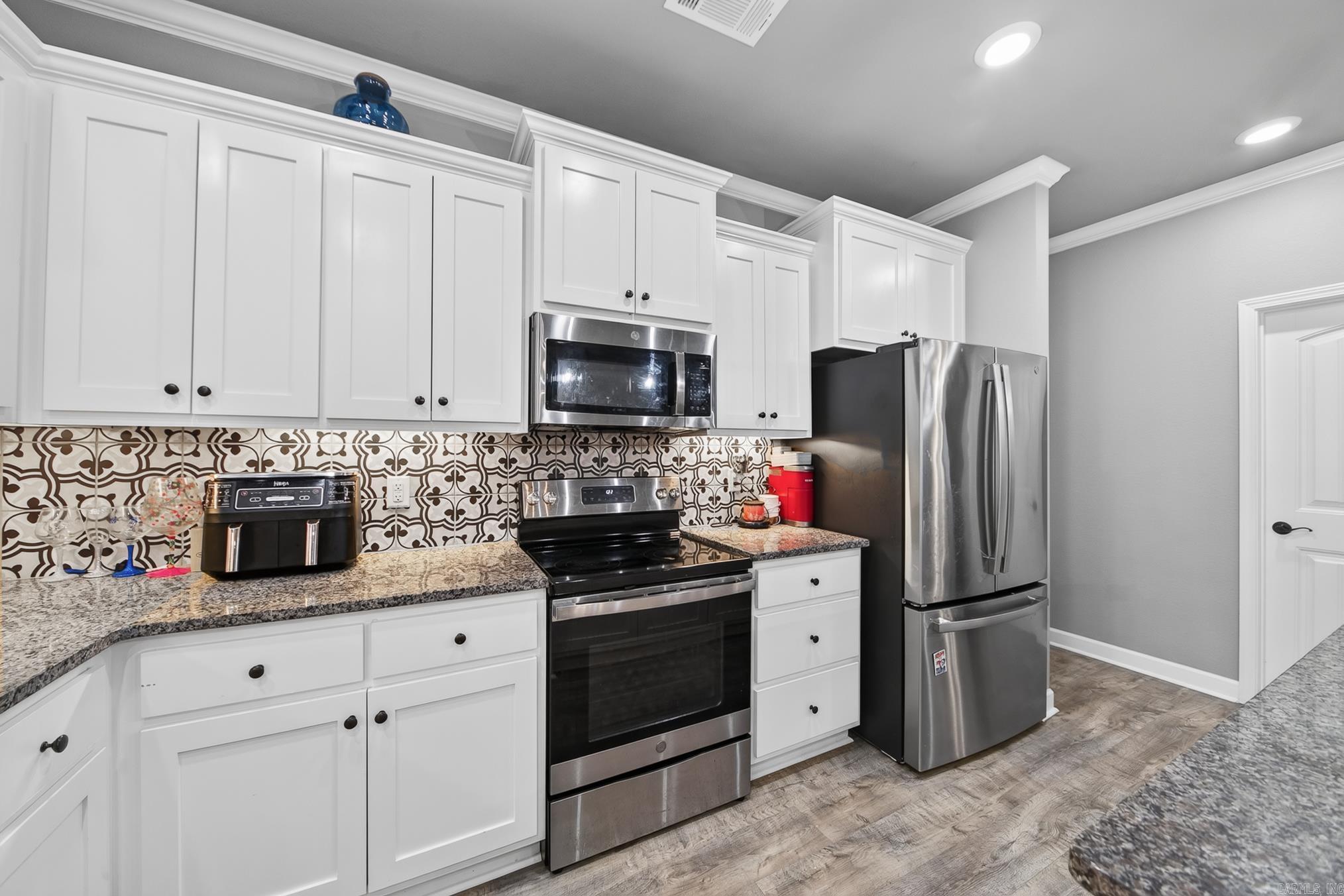 24 Aberdeen Drive Property Photo 15