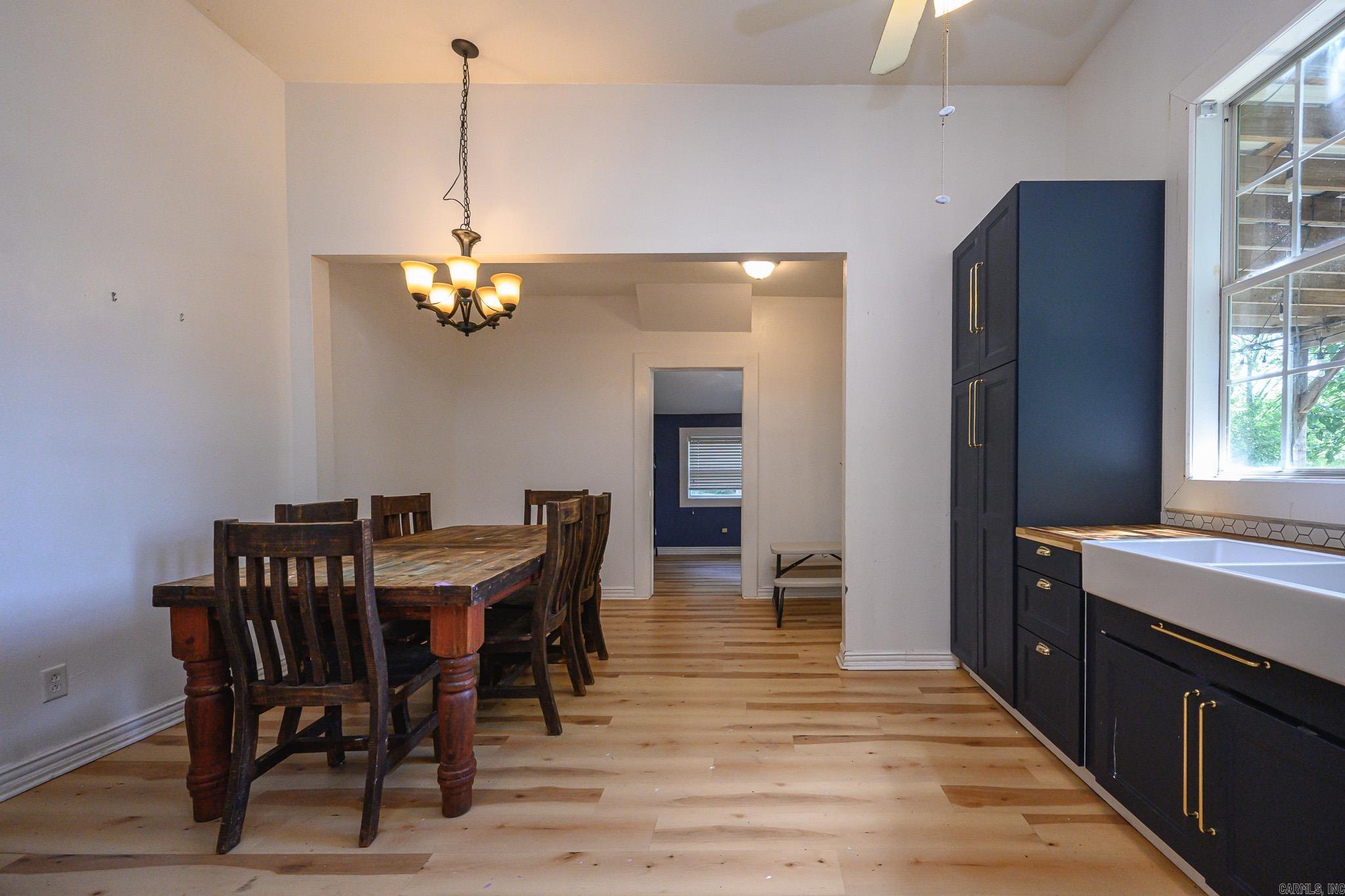 407 Tenth Property Photo 9